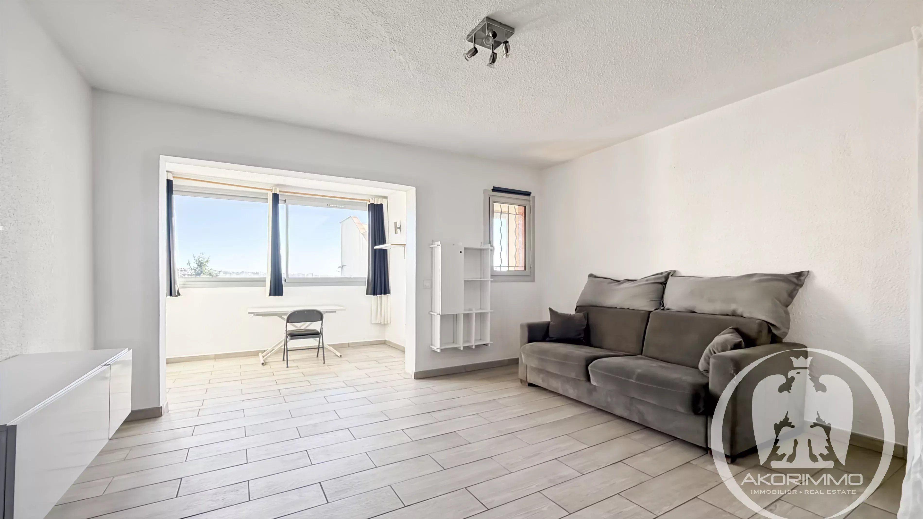 Apartamento  - Studio  - Estudio  - 30.3 m2 -