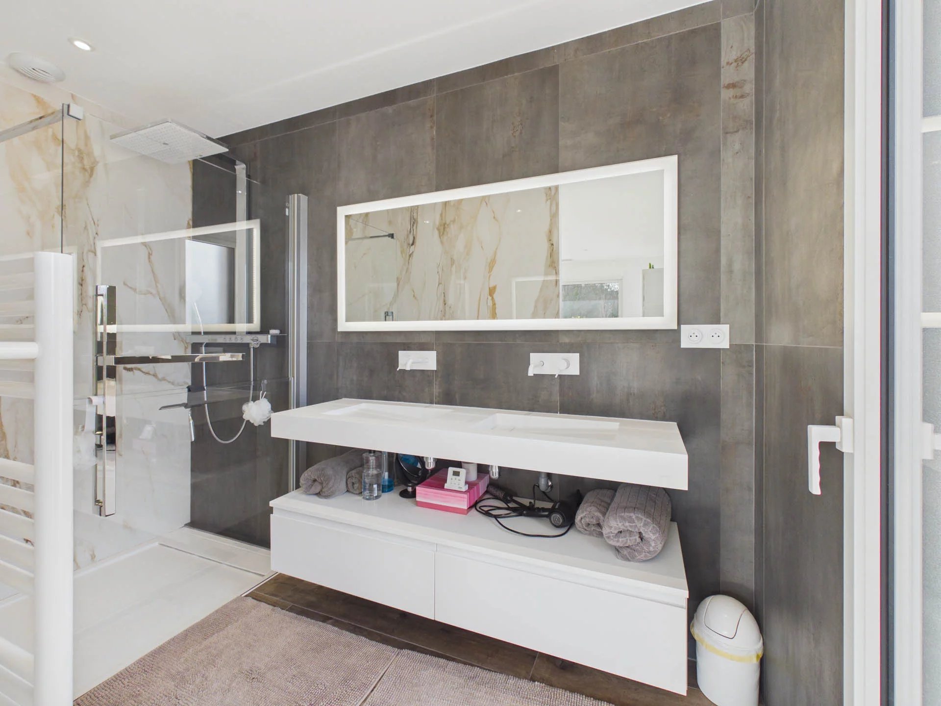 MODERN SINGLE-STOREY VILLA - FAYENCE