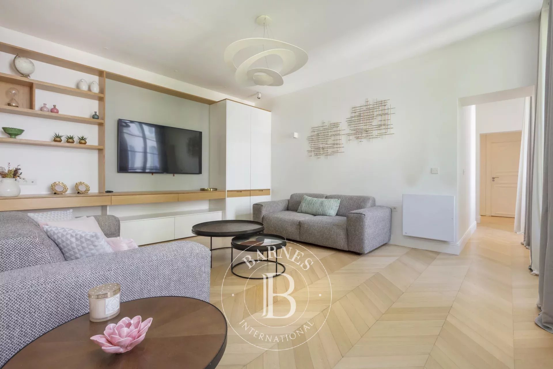 Daire Paris 8ème - picture 7