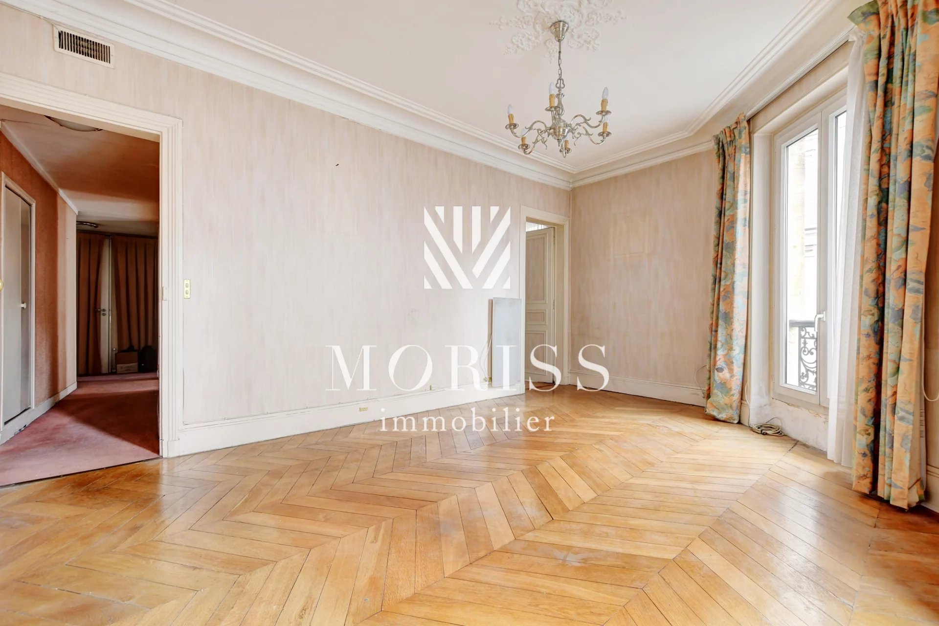 APPARTEMENT 4 PIECES 2/3 CHAMBRES - COEUR DES BATIGNOLLES - Image Array