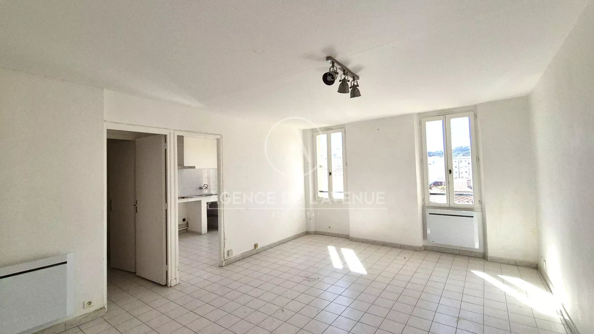 Agence immobilière de 