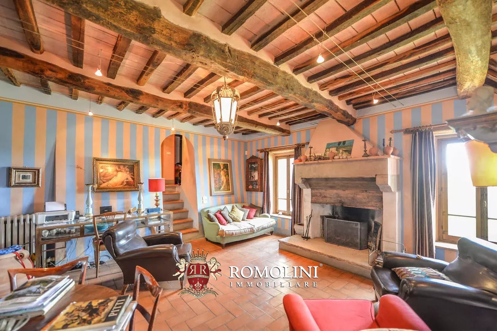 6 Bedroom Villa/Townhouse's Image 34