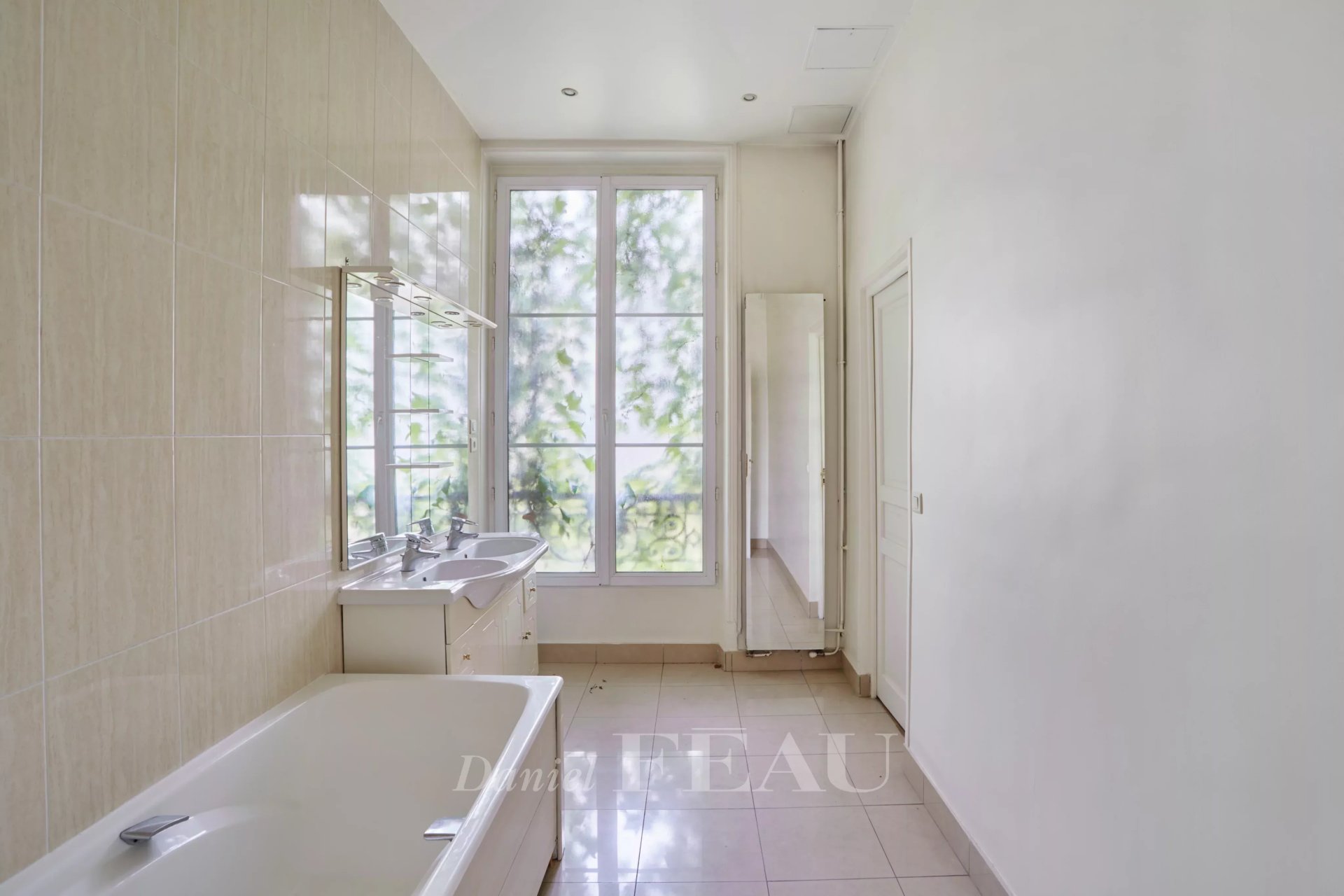 4 Bedroom Apartment/Flat's Image 10