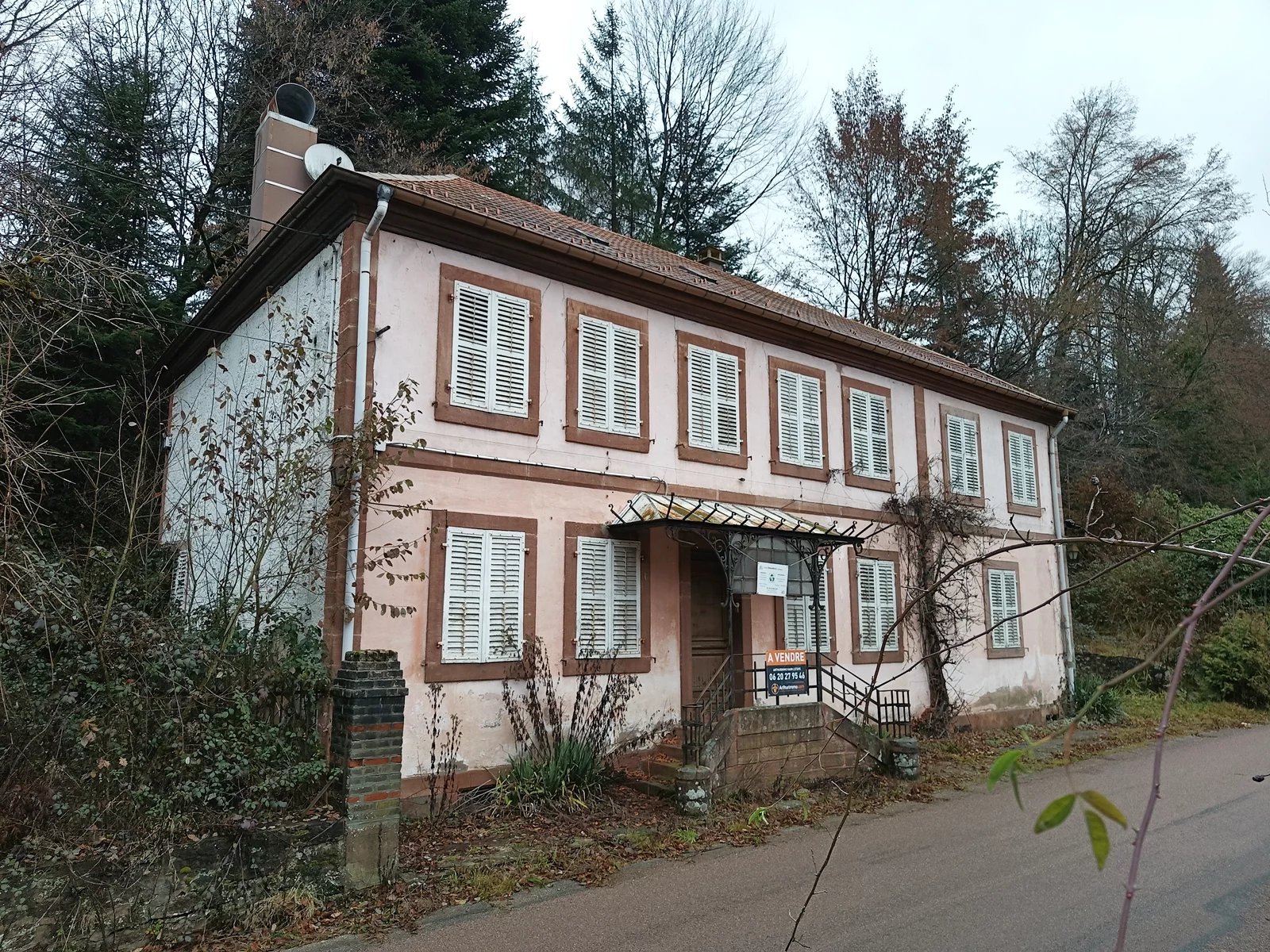 MAISON DE MAÎTRE À RÉNOVER