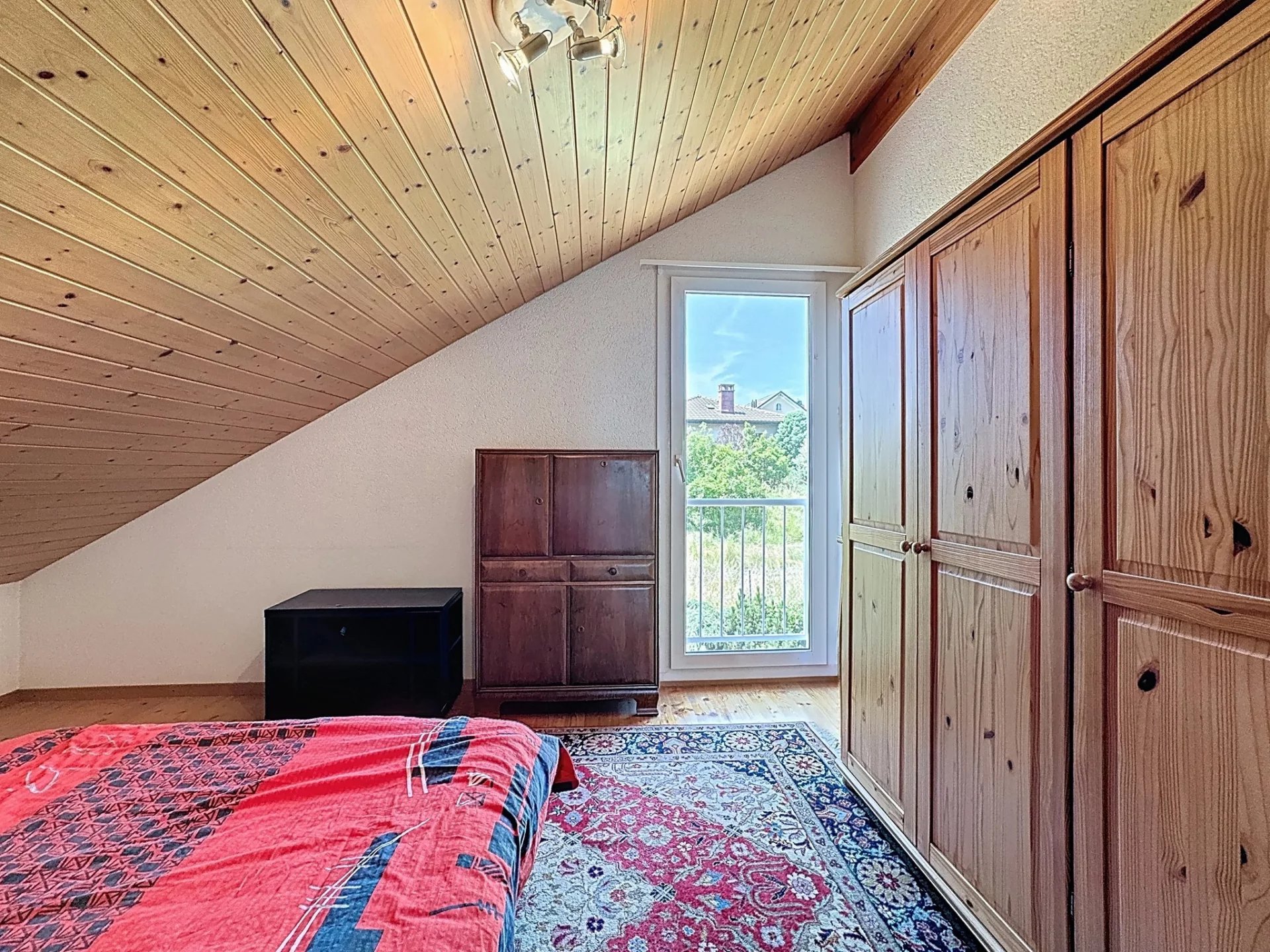 Tranquillité de la campagne à proximité de la ville