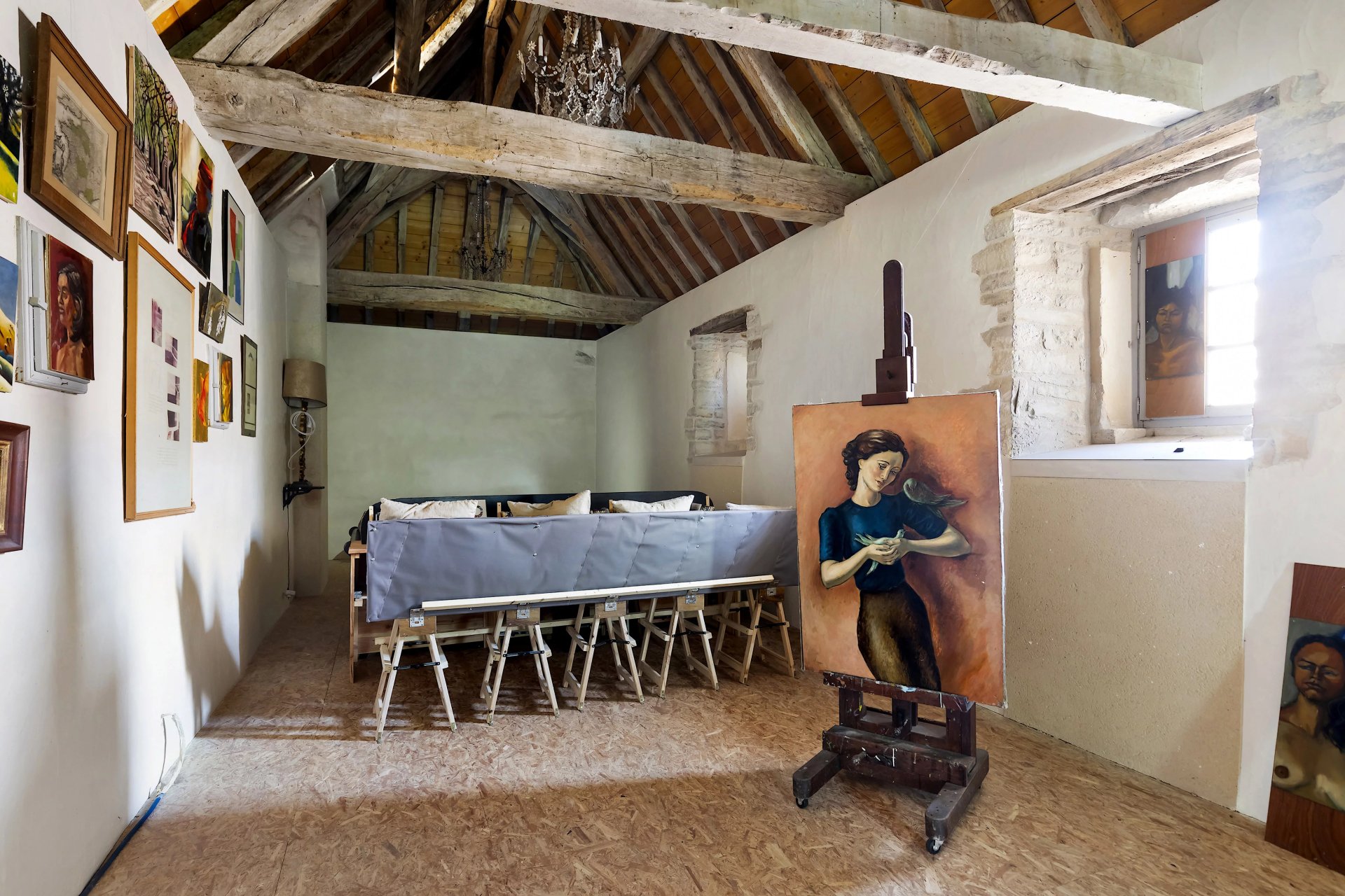 6 Bedroom Villa/Townhouse's Image 3