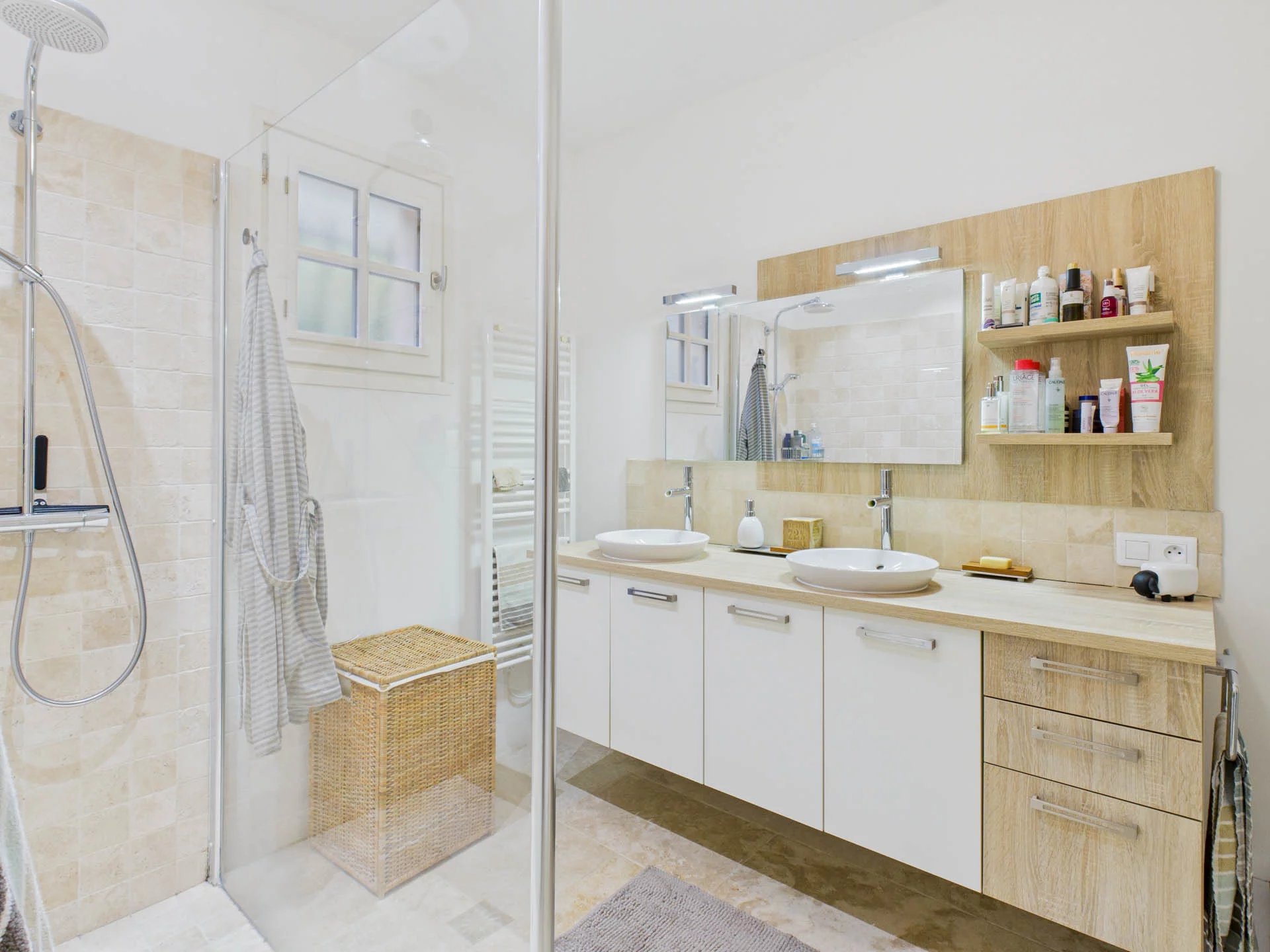 Spacious 5 bedroom family home near Fayence - Mons