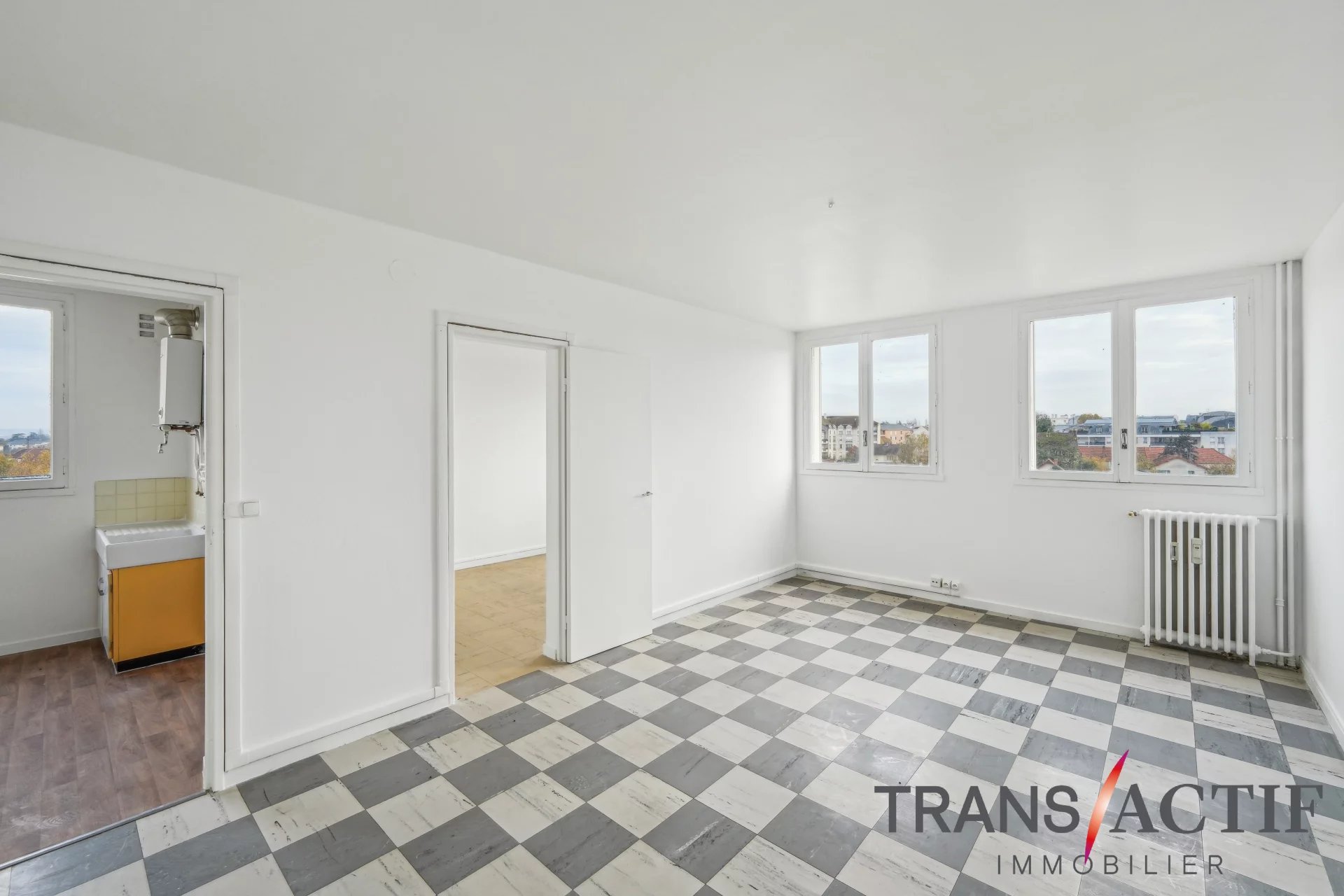 VENTE APPARTEMENT T2 _ Proche de toutes les commodités _ BRETIGNY-SUR-ORGE