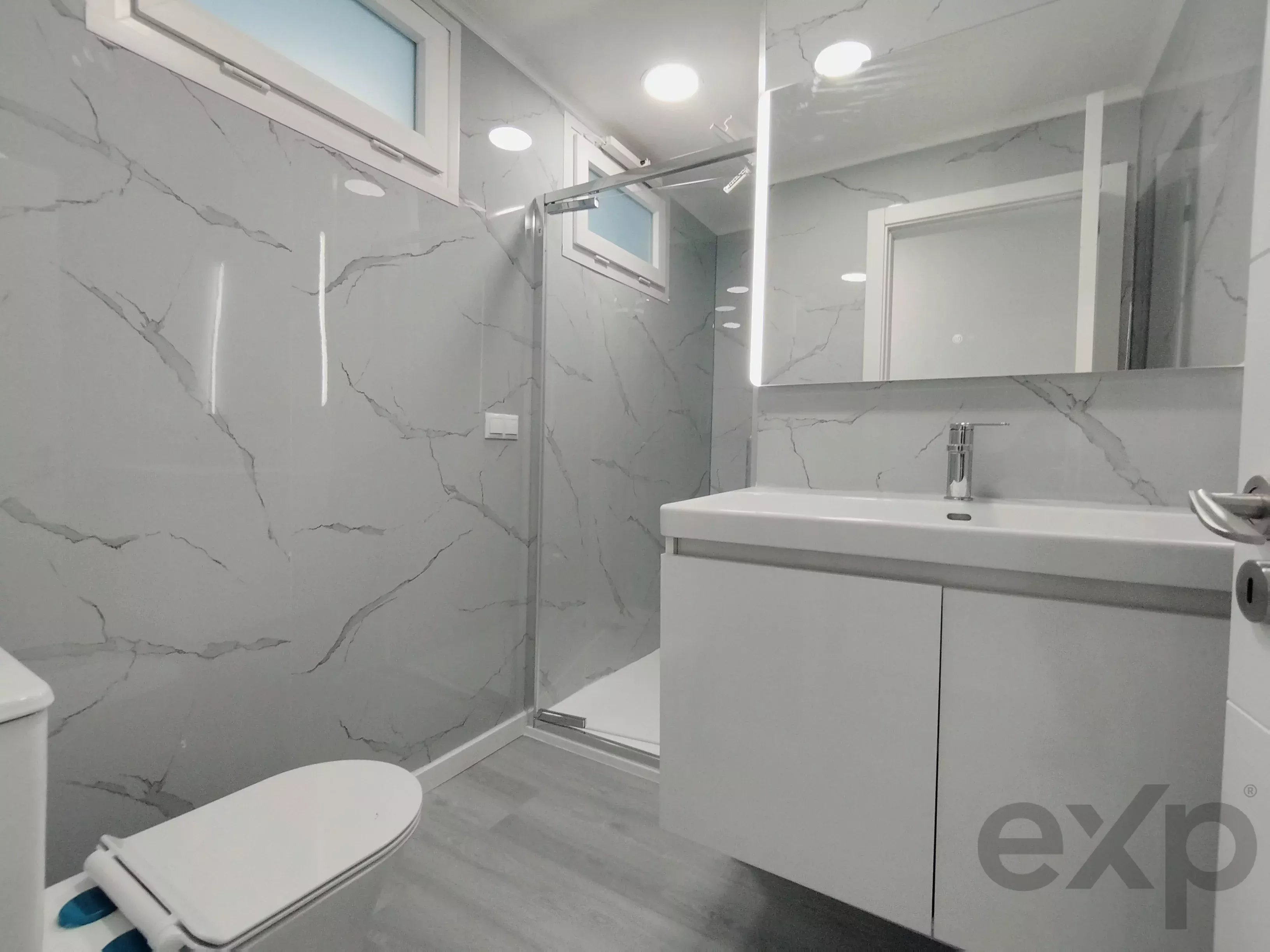 Central 2-Bedroom Apartment in Oeiras: Comfort, Elevator and Premium Location 86191632 image 8