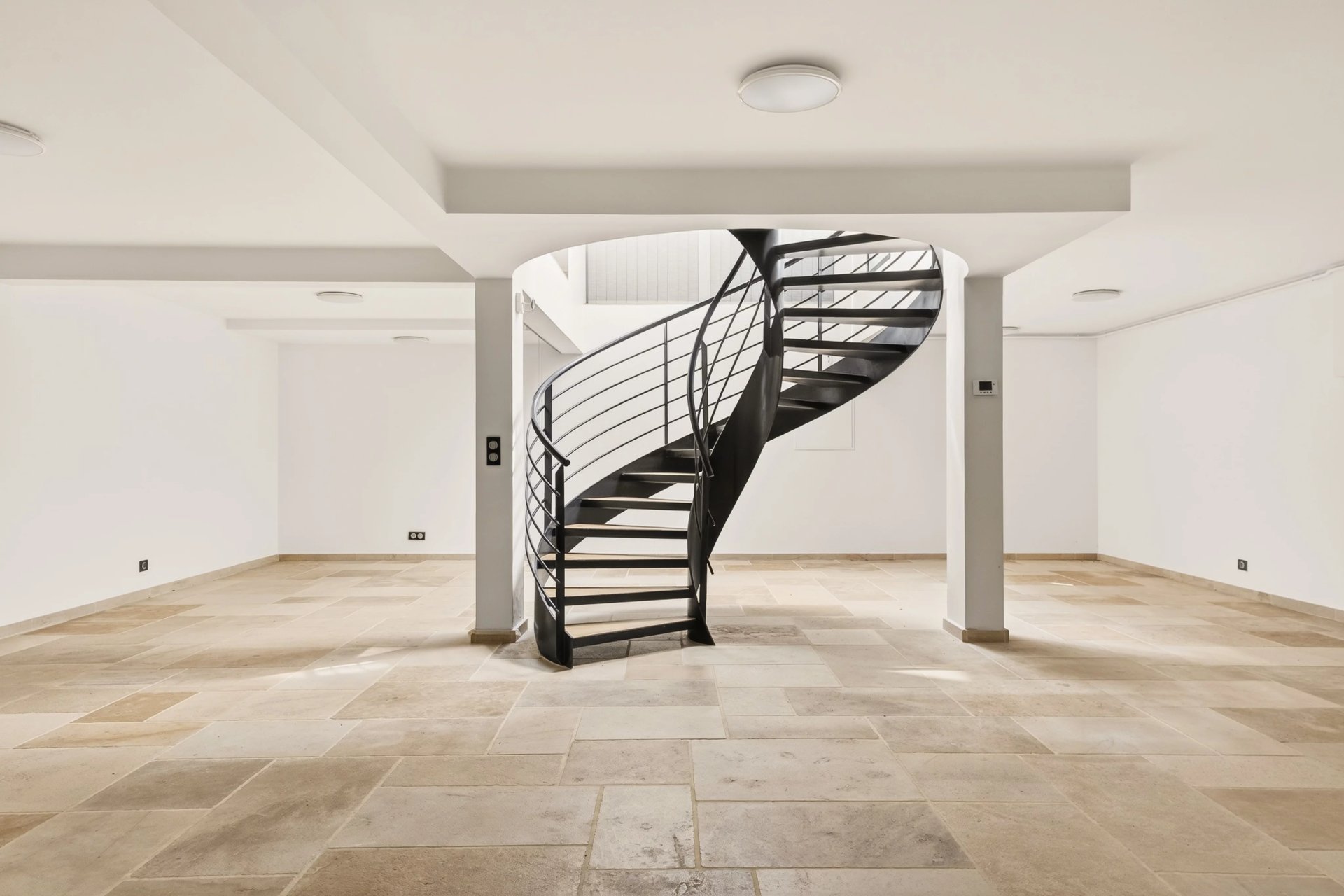 4 Bedroom Villa/Townhouse's Image 12