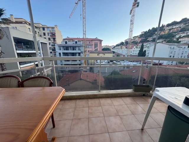Agence immobilière de AZUR LOC INVEST