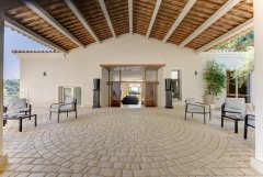 Luxury Villa for Sale in Super Cannes | Exceptional Family Estate — photo 3 of 7