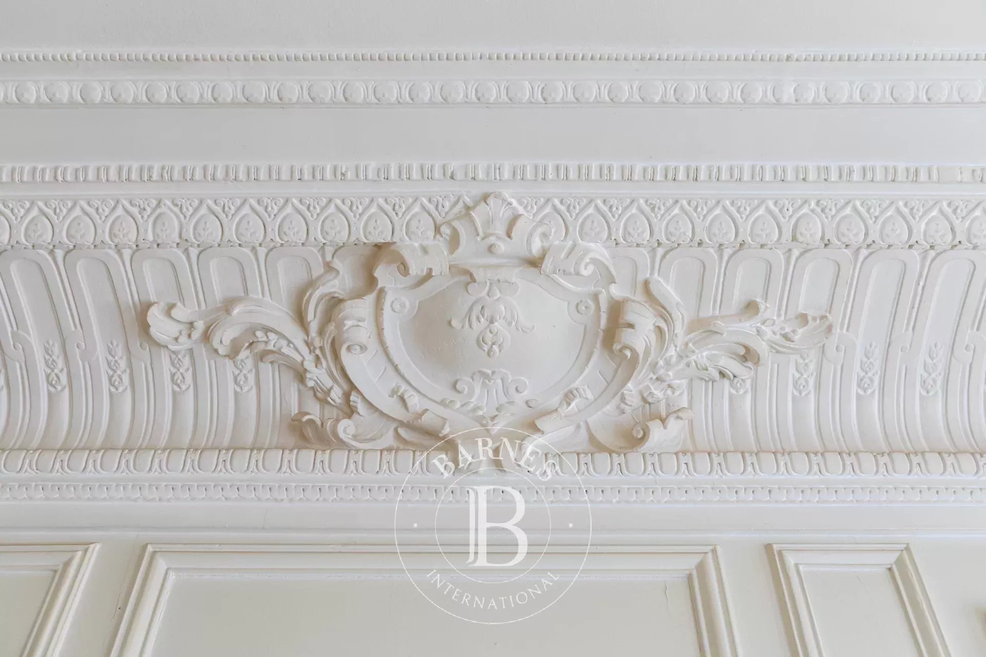 Daire Paris 8ème - picture 4