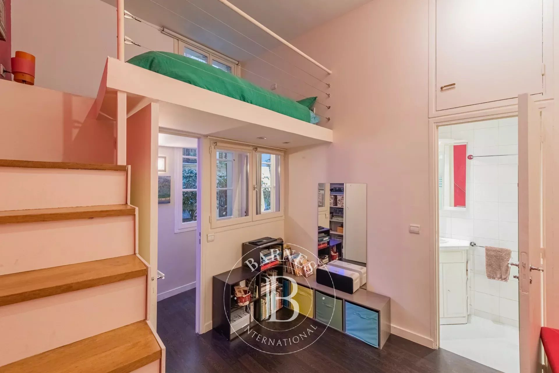 Daire Paris 1er - picture 12