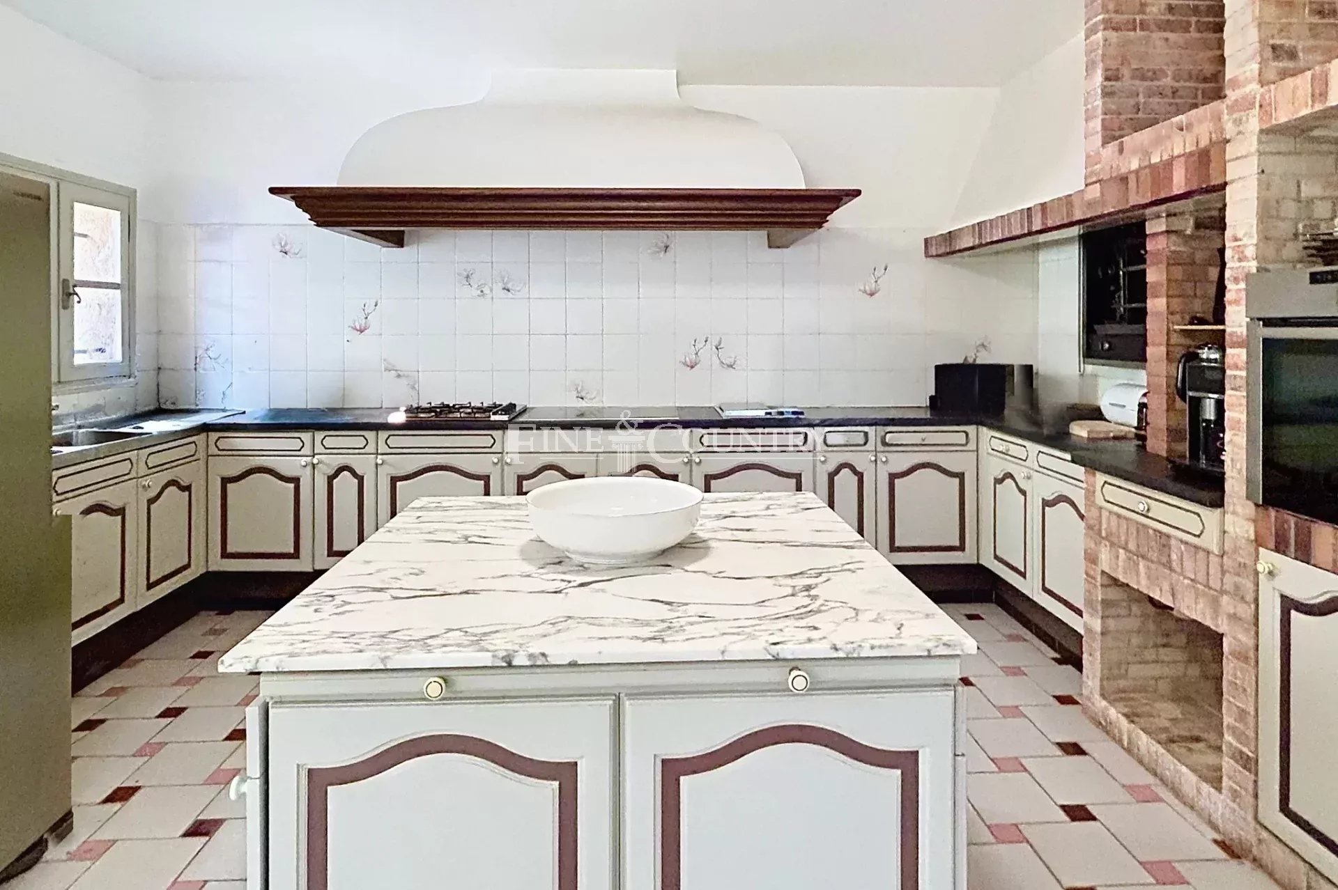 Photo of Estate for sale in Grasse