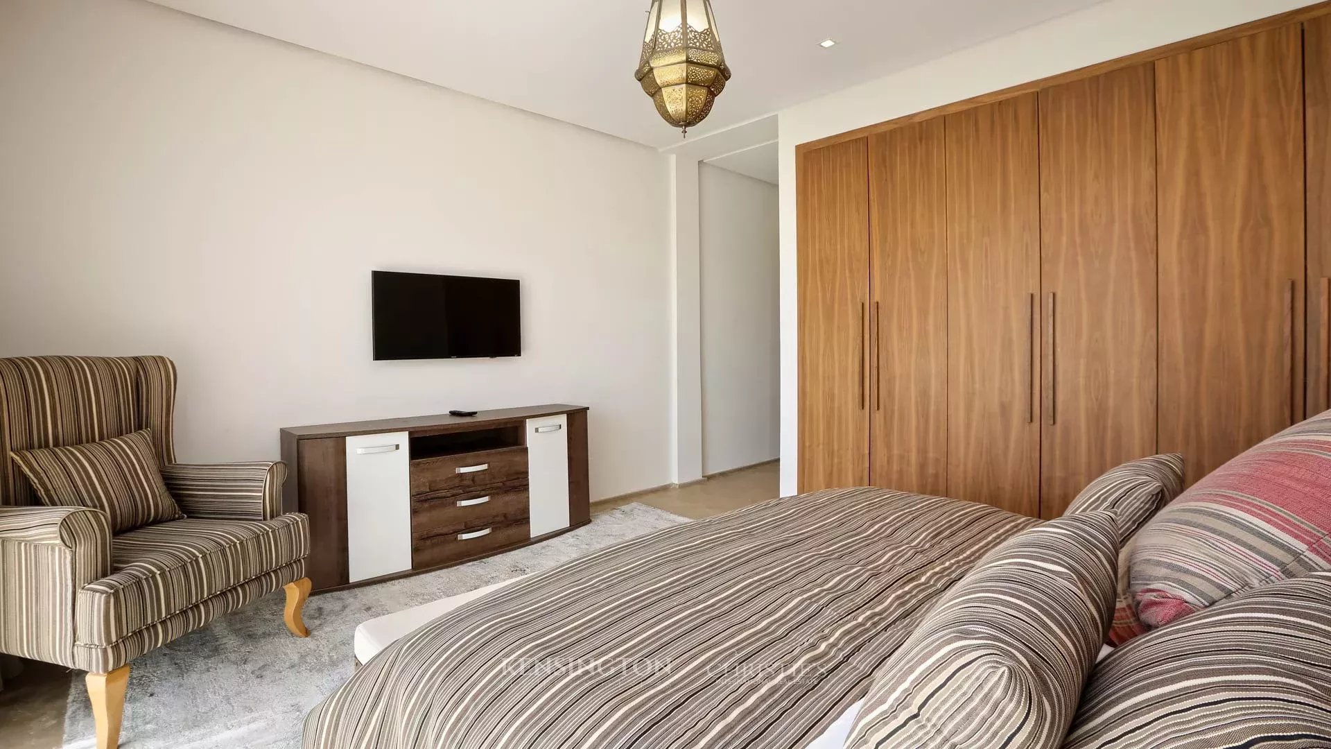 7 Bedroom Villa/Townhouse's Image 24