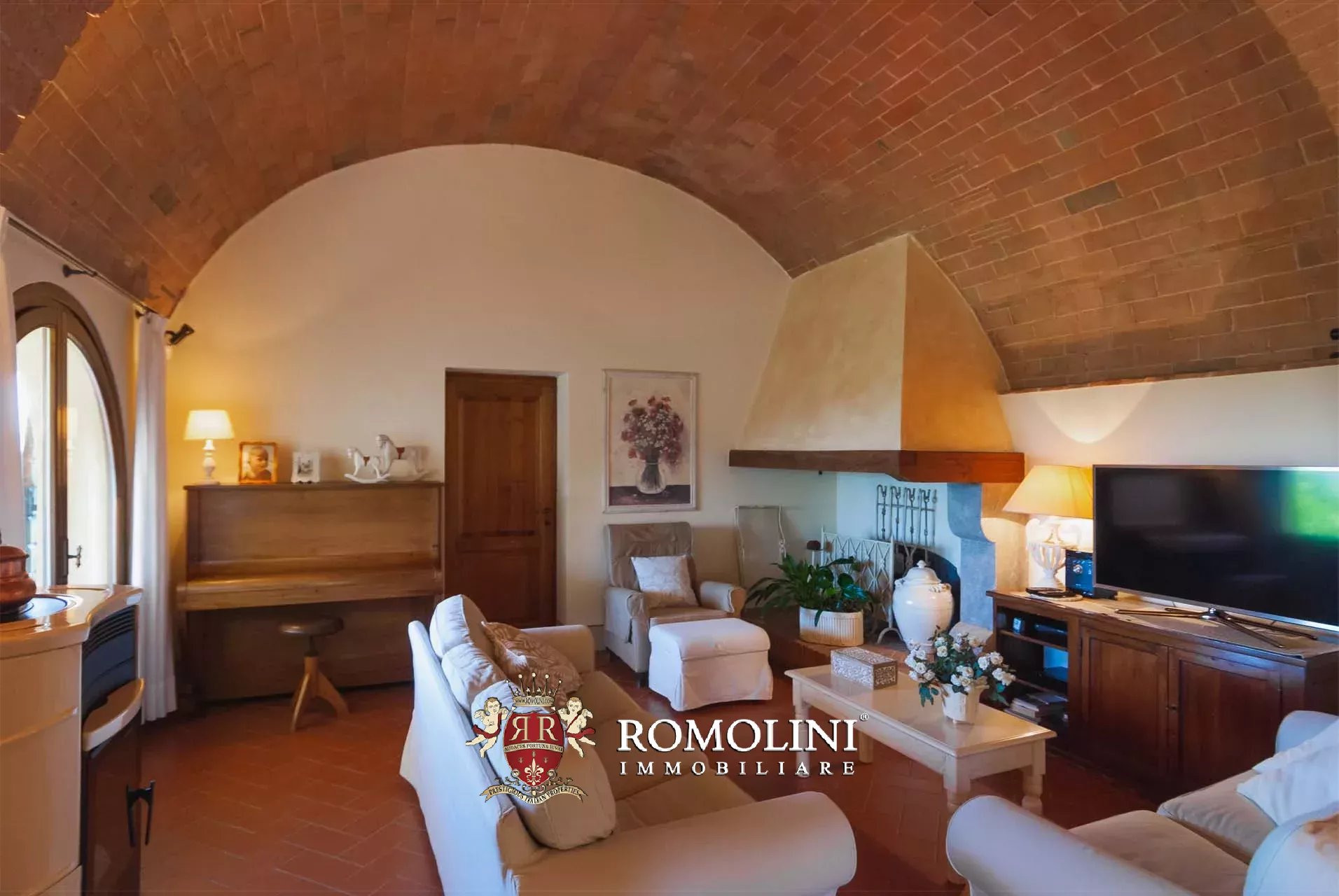 5 Bedroom Villa/Townhouse's Image 26
