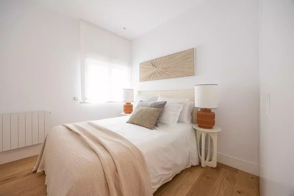 Fully Renovated Apartment in the Heart of Salamanca - picture 30