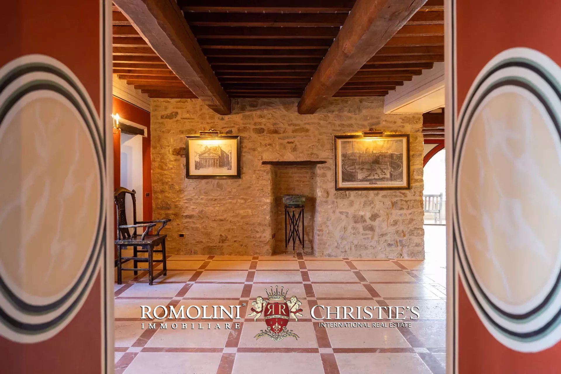 10 Bedroom Villa/Townhouse's Image 58