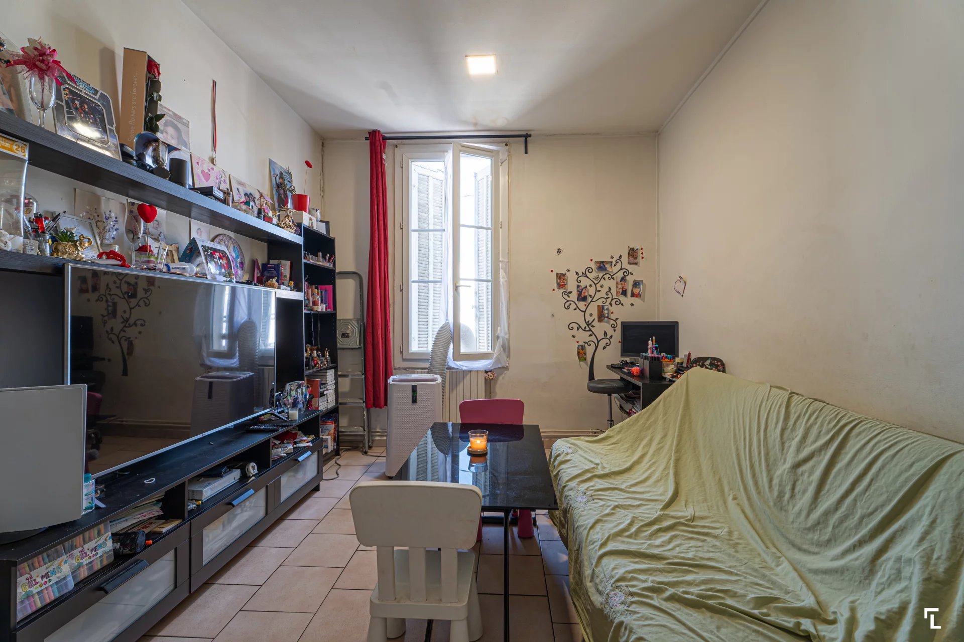 LE BON COUP - Appartement T2 de 35m2 loué au prix de 590 euros - 13011