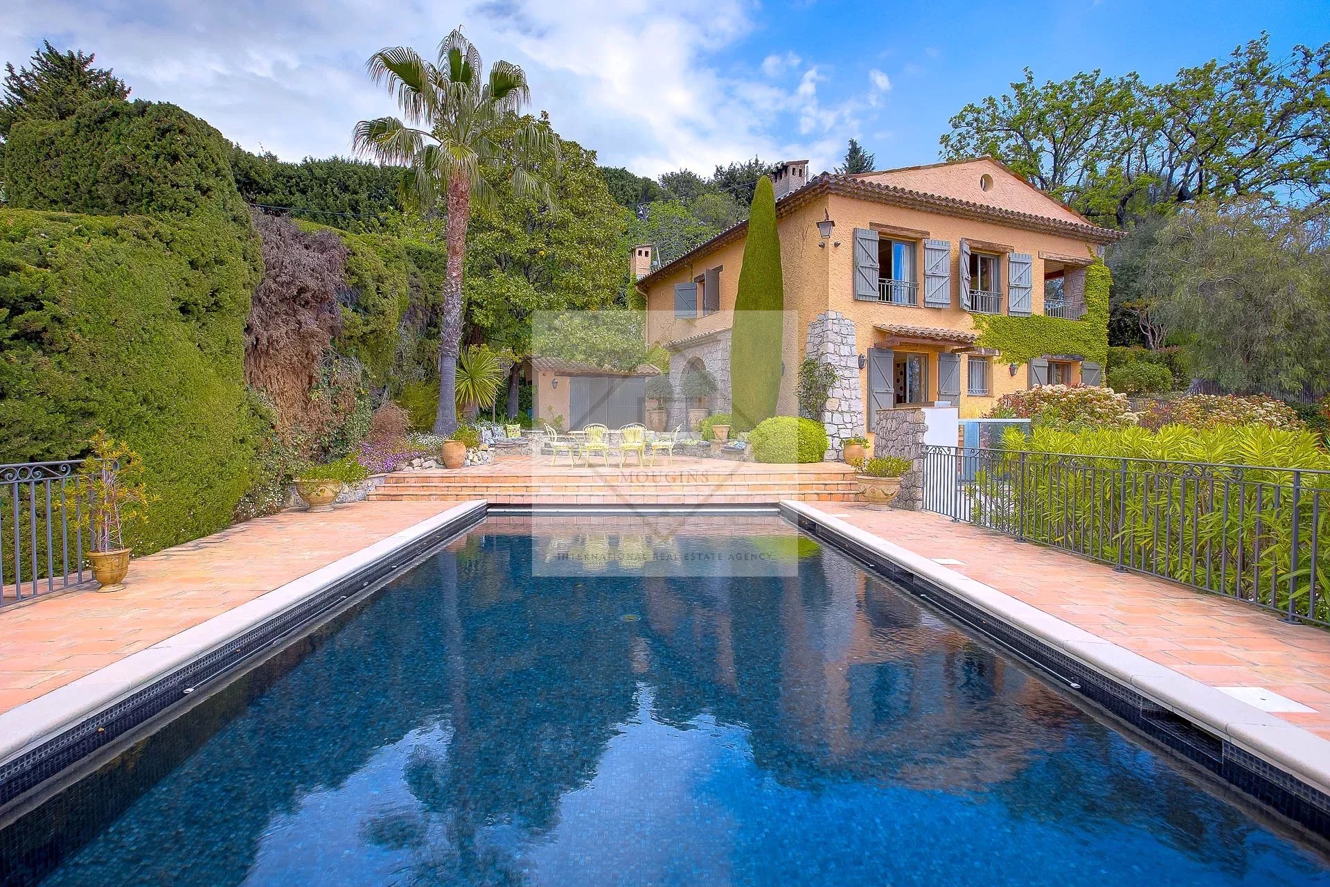 Villa  Provençale Rénovée au centre Mougins — photo 2