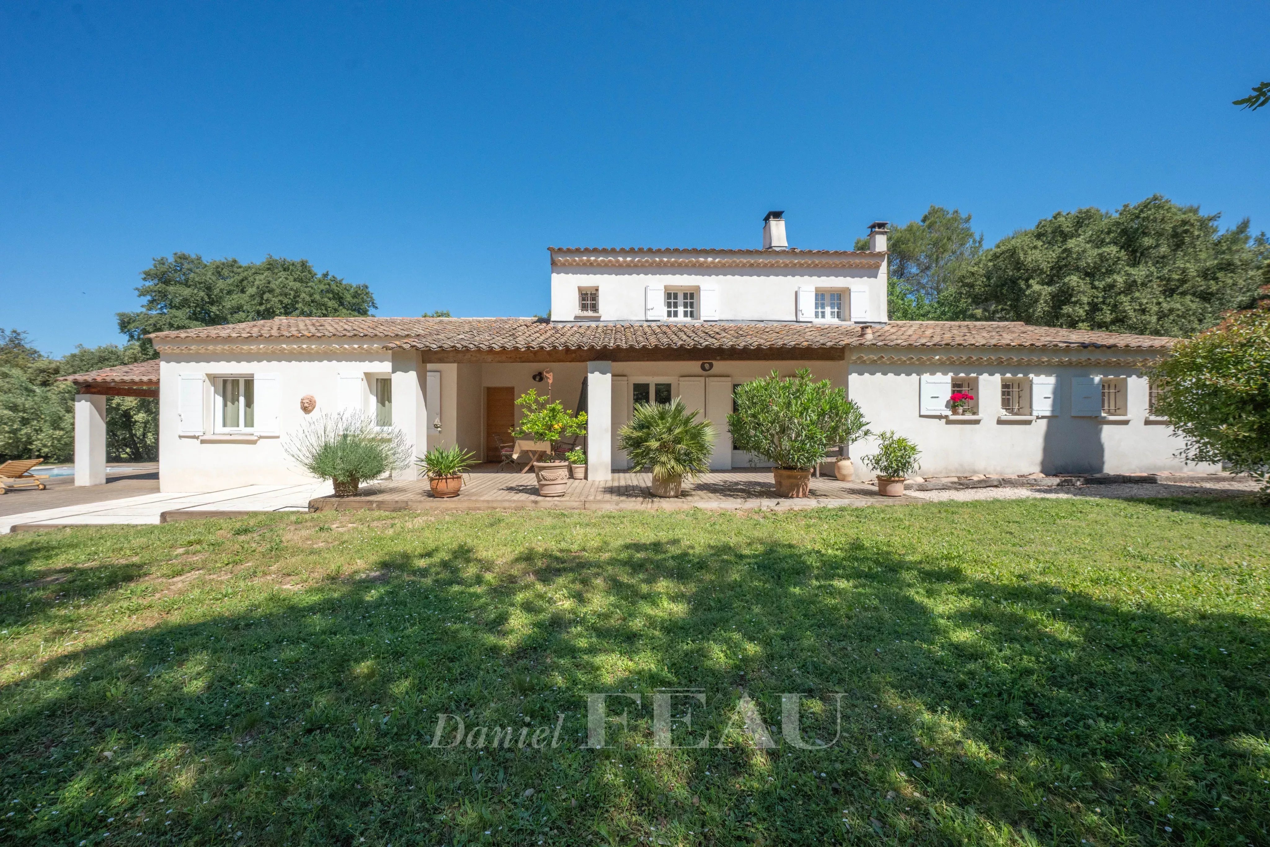 Sale House Aix-en-Provence