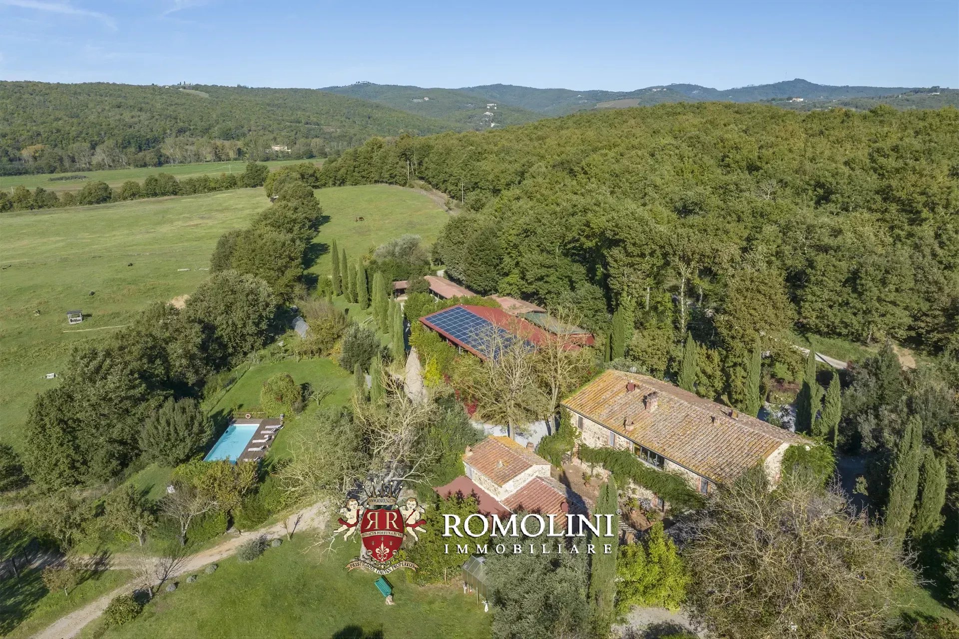 9 Bedroom Horse Property's Image 5