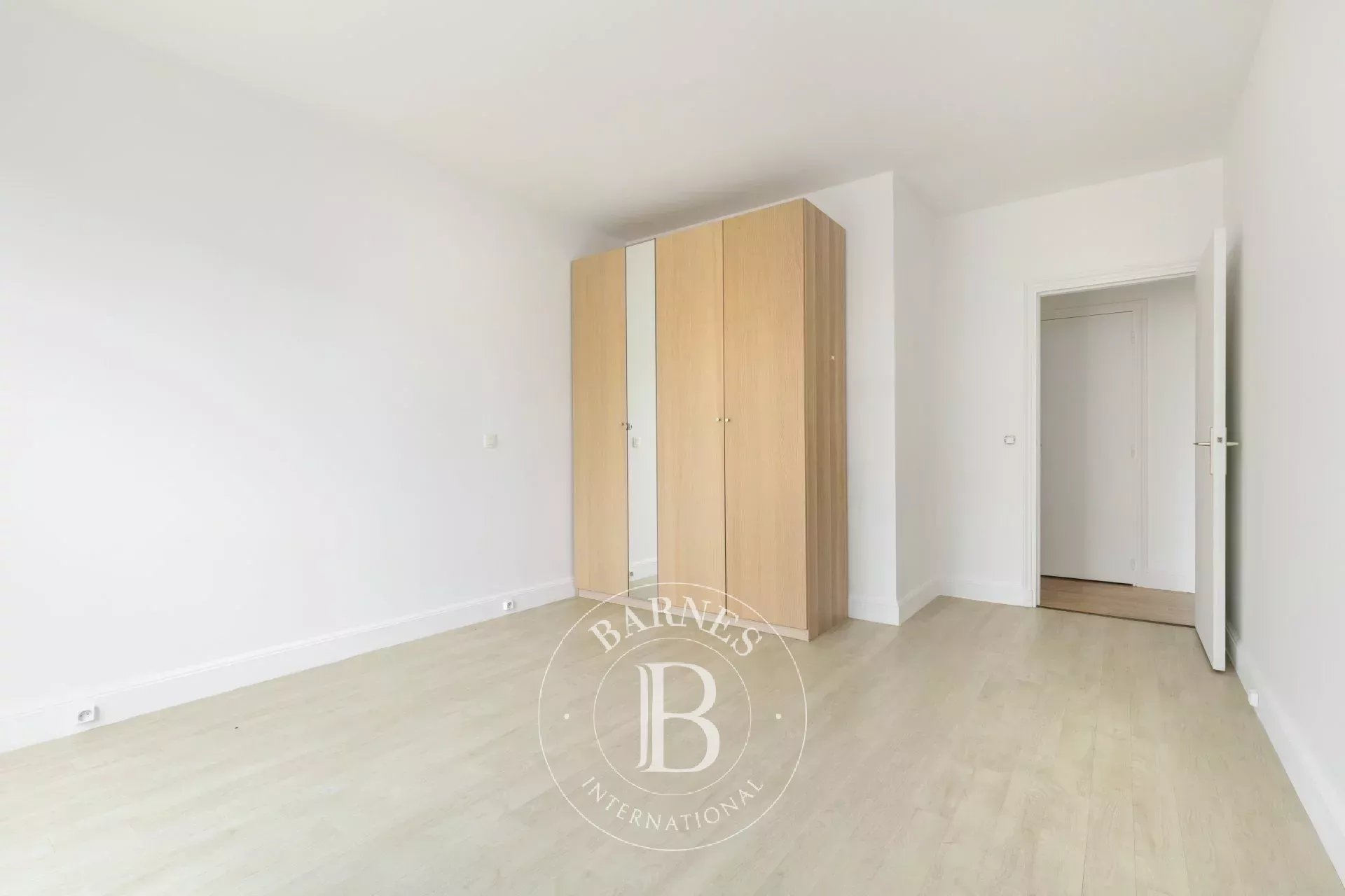 Daire Neuilly-sur-Seine - picture 16