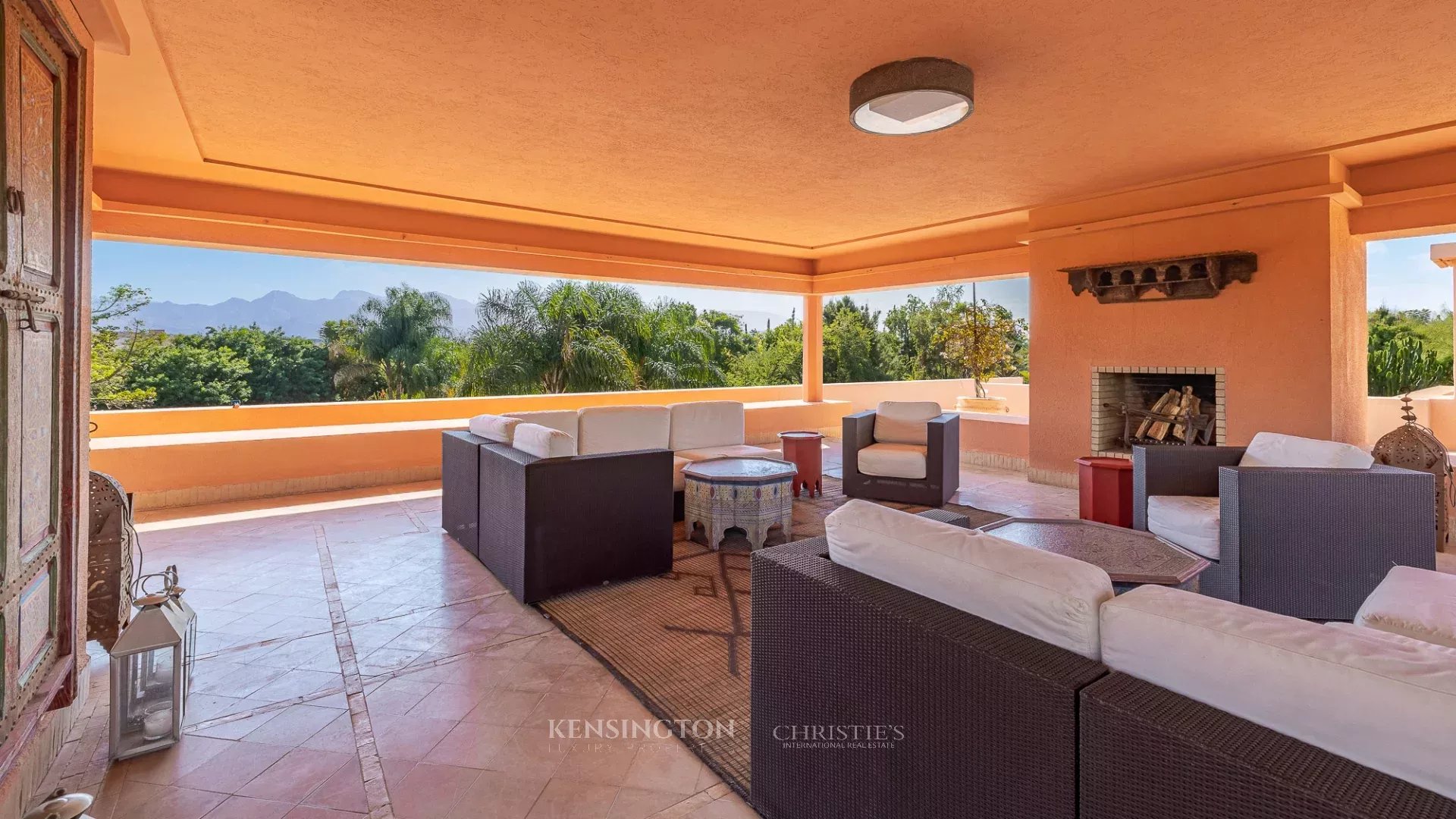 5 Bedroom Villa/Townhouse's Image 35