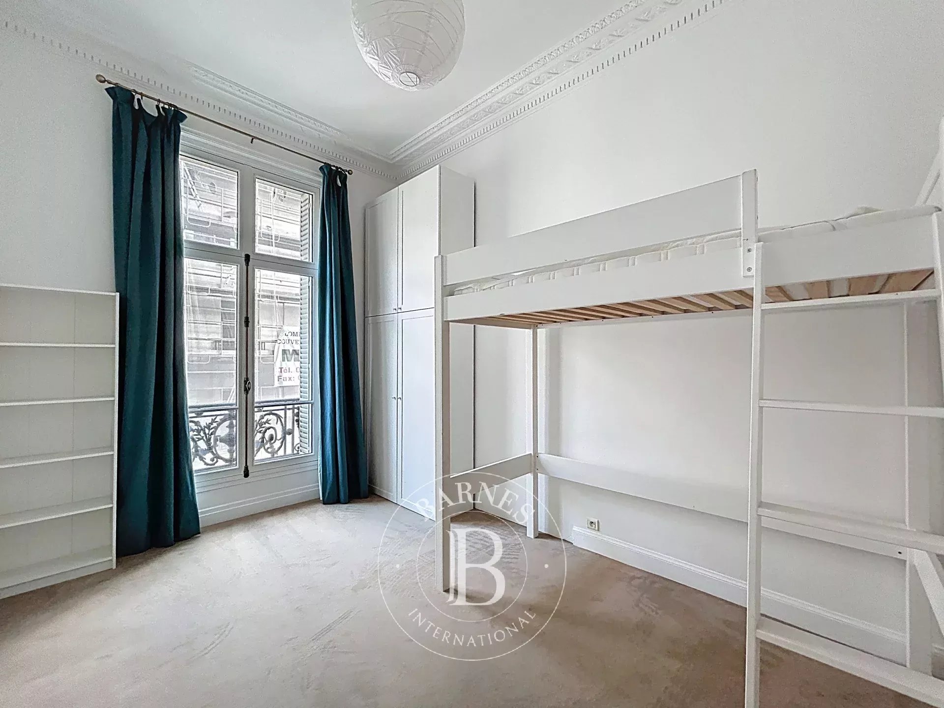 Daire Paris 17ème - picture 17