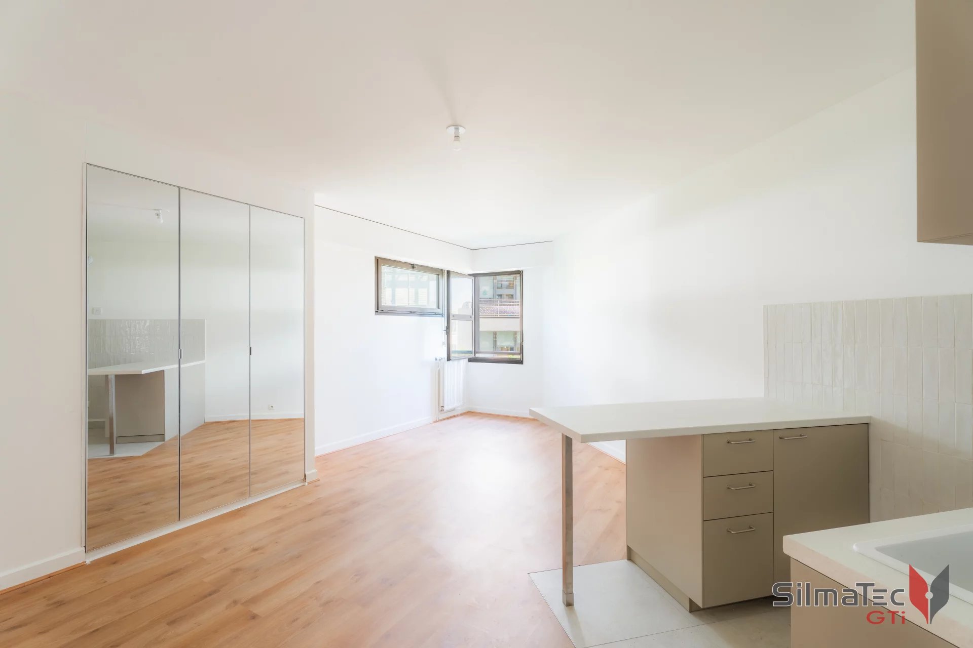 Agence immobilière de 
