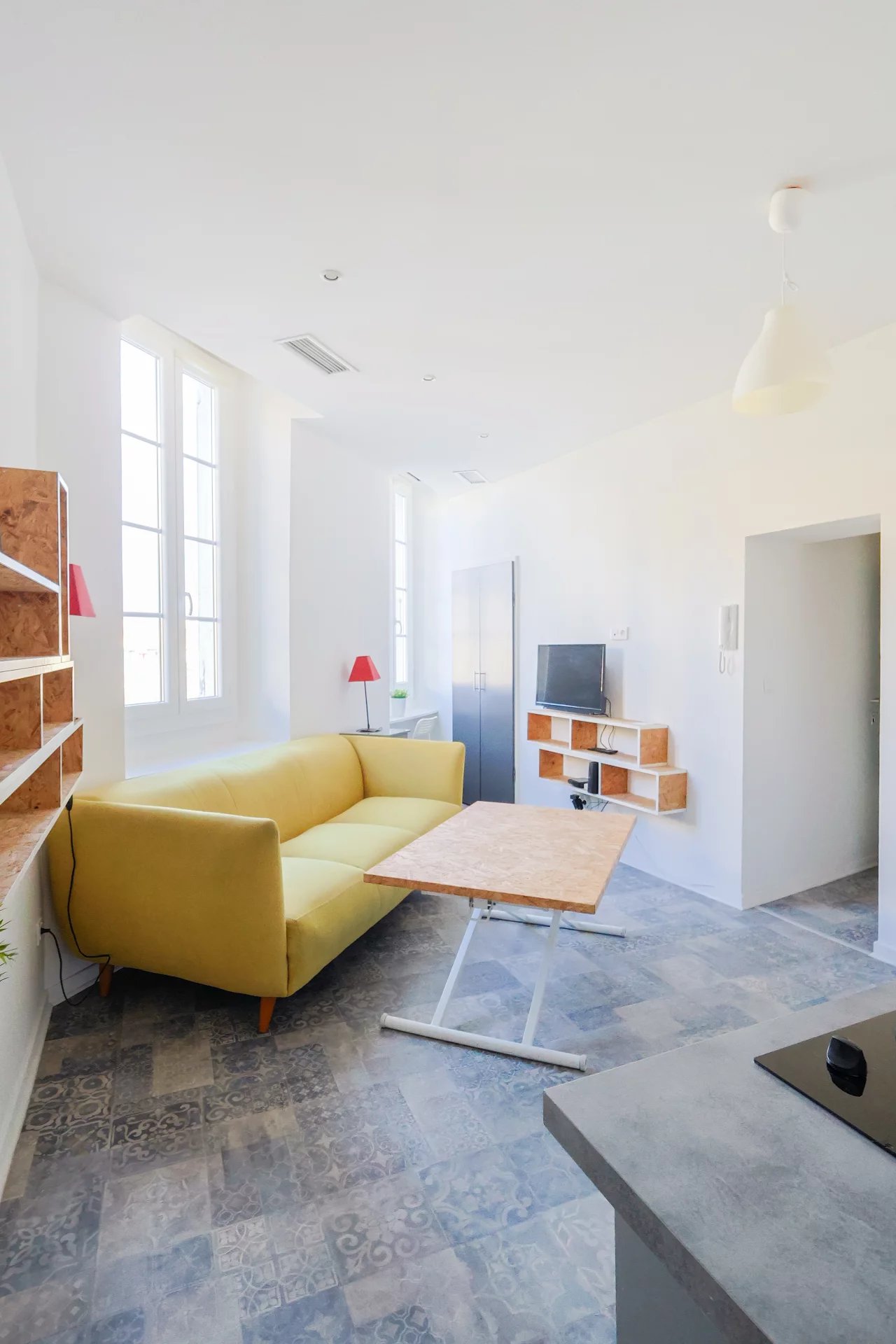 3 PIÈCES – 41 M² – VUE EXCEPTIONNELLE MASSÉNA & COULÉE VERTE – ENTRÉE VIEUX NICE - Photo 4