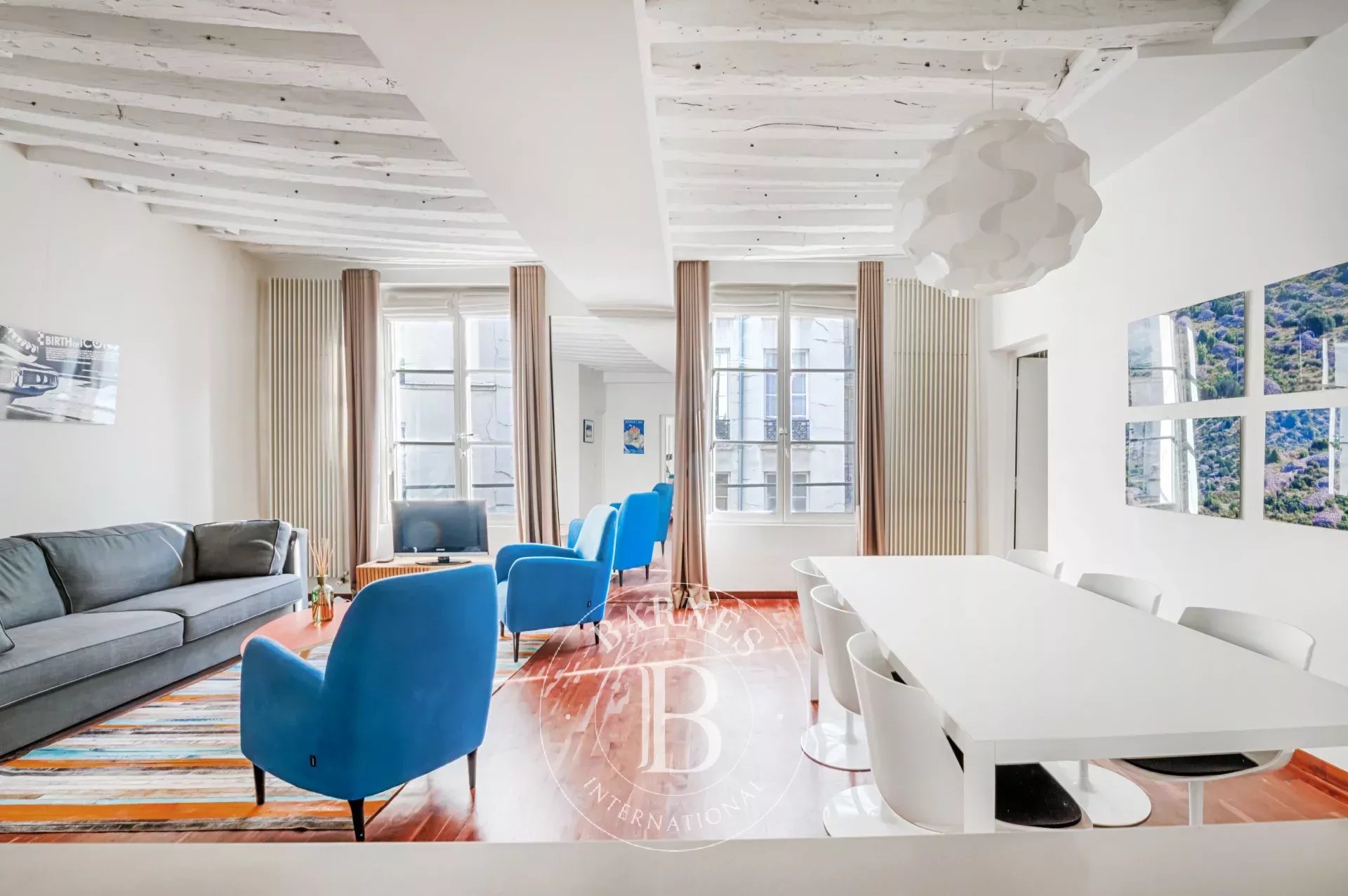 Daire Paris 3ème - picture 4