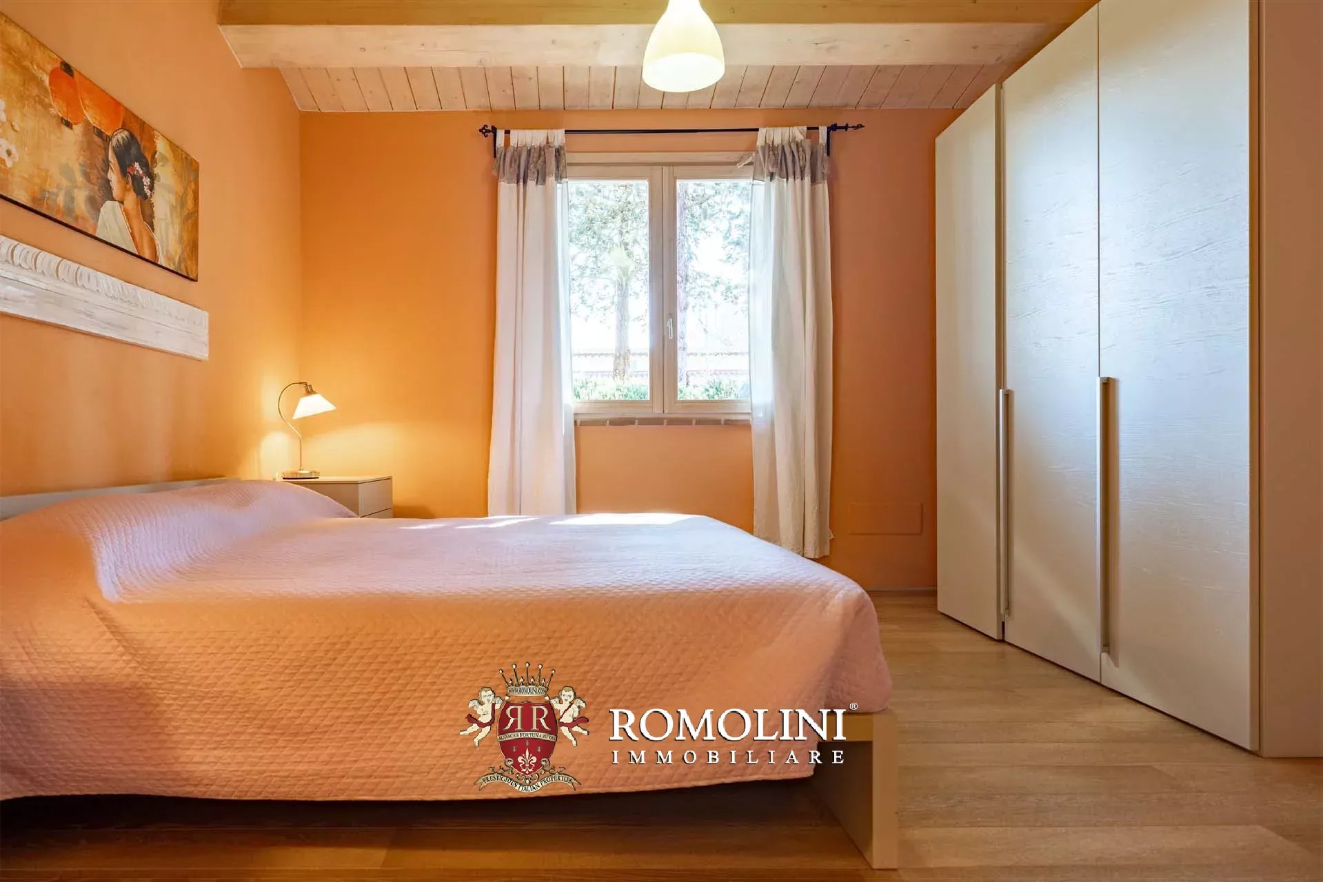 LUXUSANLAGE MIT 19 WOHNUNGEN IN DER TOSKANA, VAL D'ORCIA