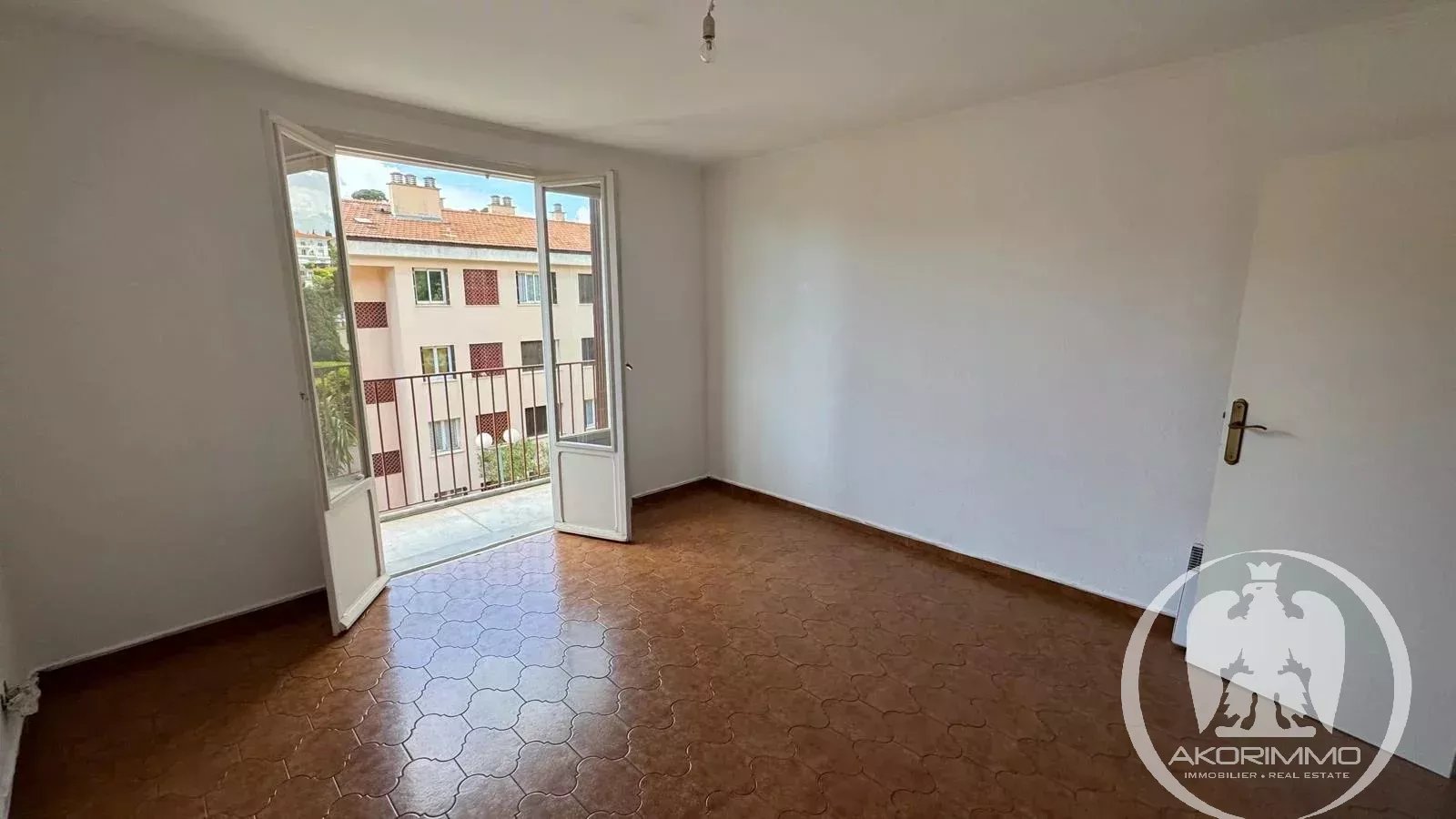 Sale Apartment - Villefranche-sur-Mer Corne d'Or