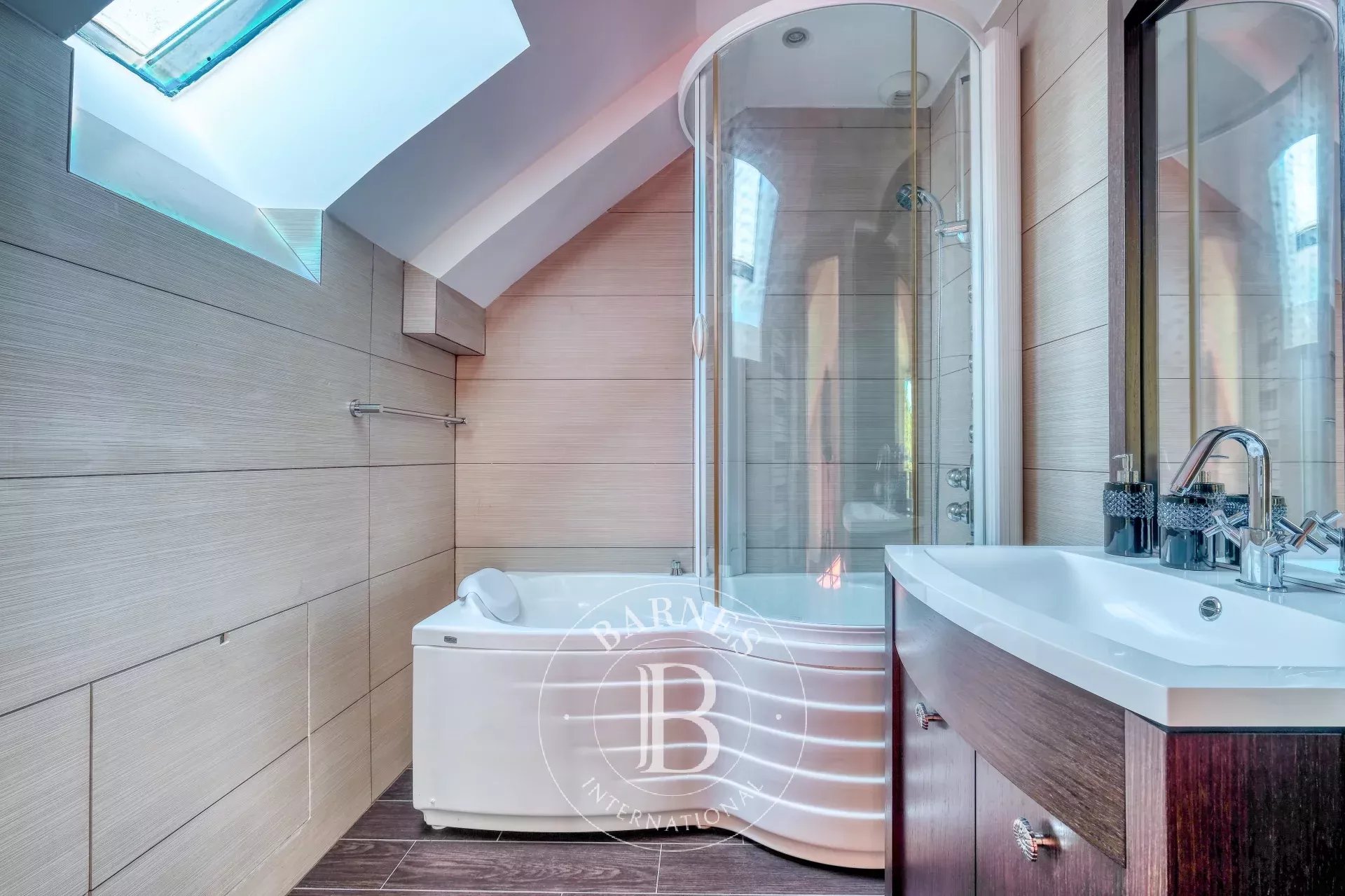 Crécy-la-Chapelle  - Propriété 8 Pi&egrave;ces 5 Chambres - picture 19