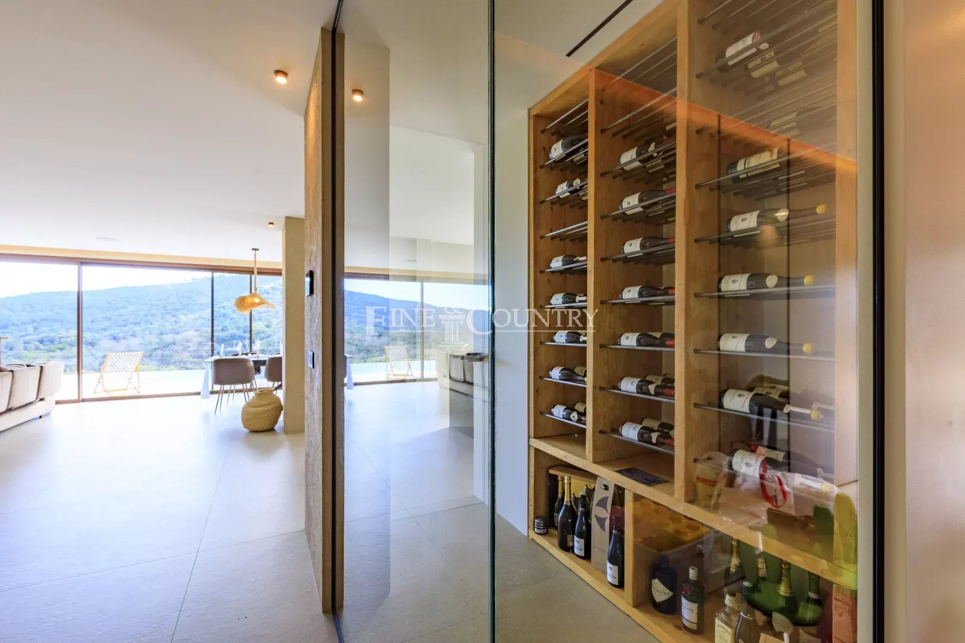 Photo of Villa for Sale in Mandelieu with Panoramic View