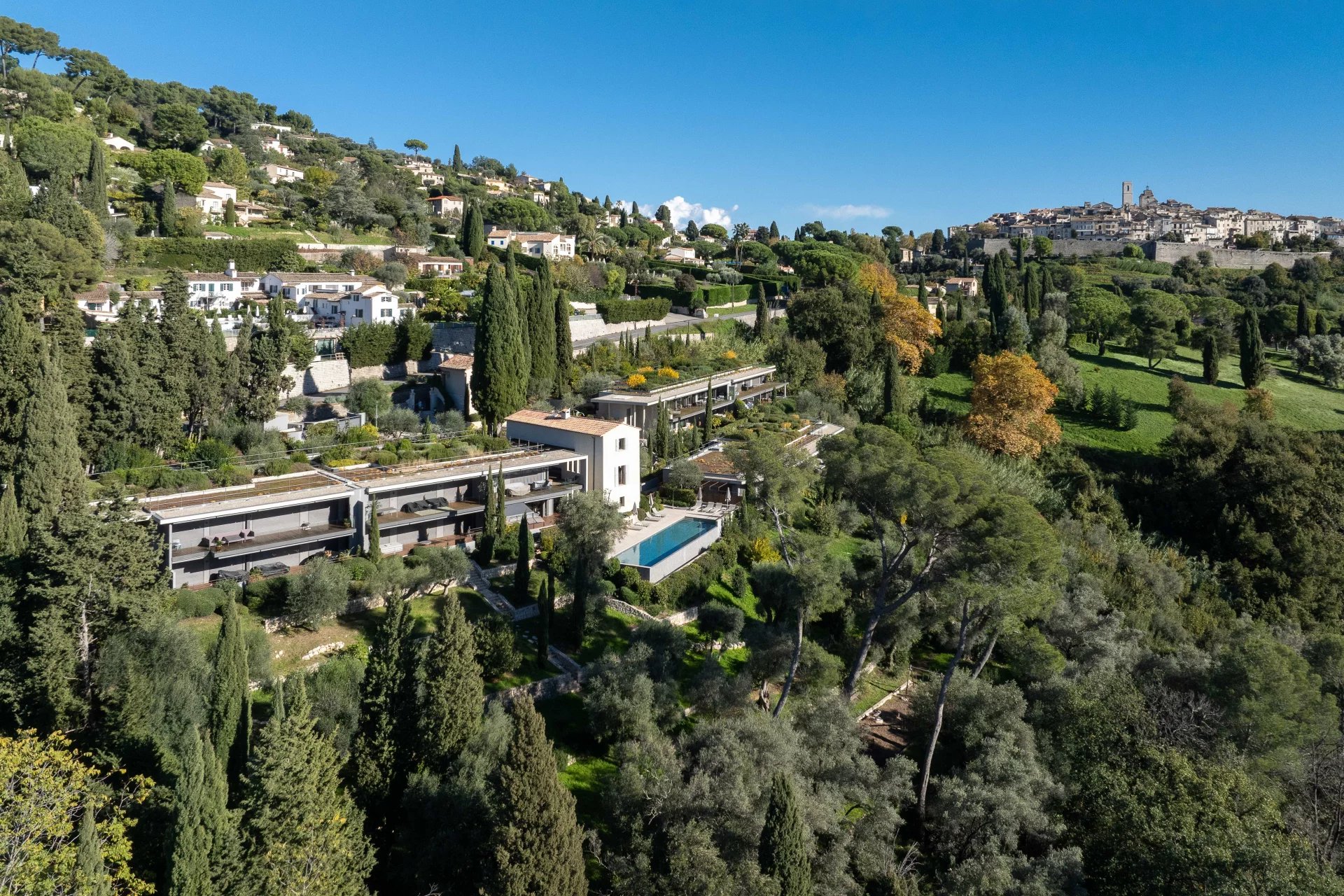 Sale Apartment Saint-Paul-de-Vence