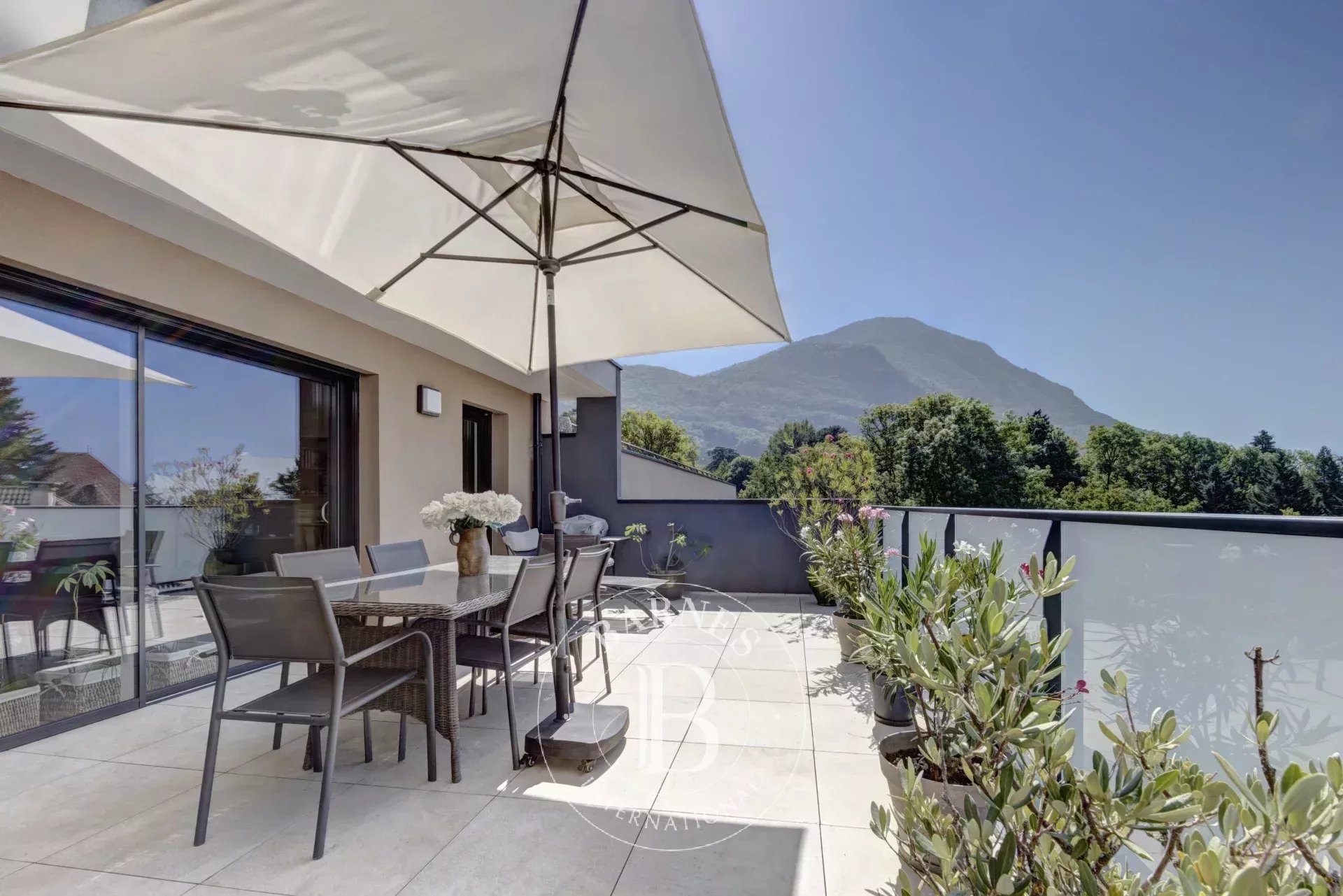 Daire Annecy-le-Vieux