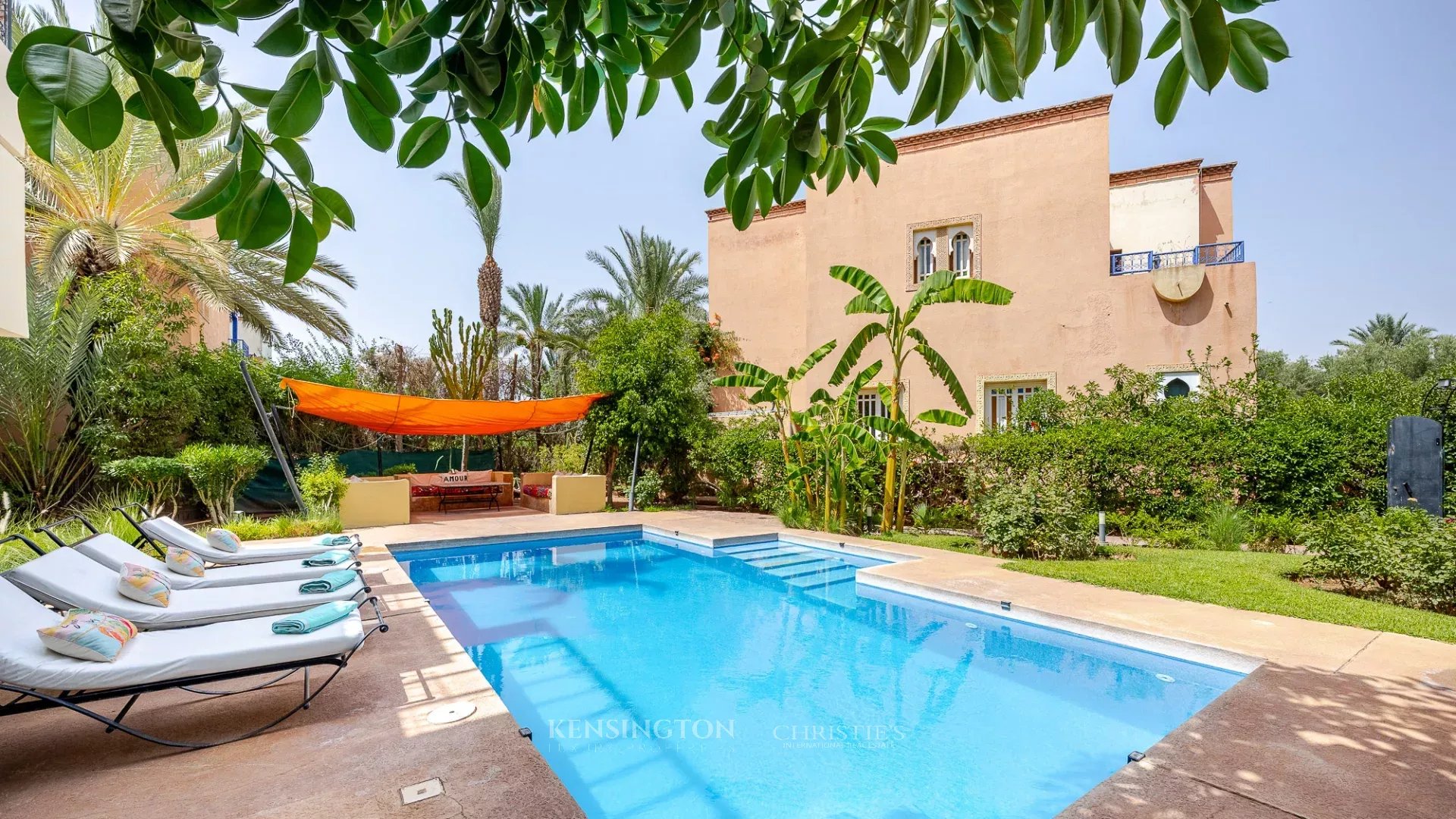 4 Bedroom Villa/Townhouse's Image 5
