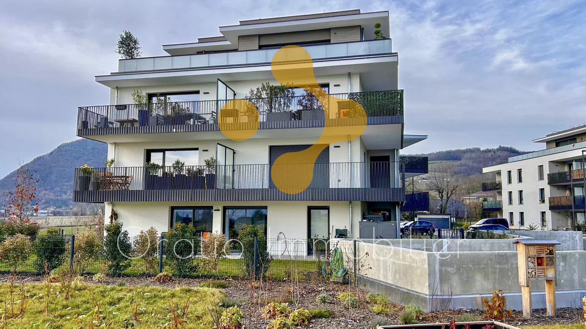 Agence immobilière de 