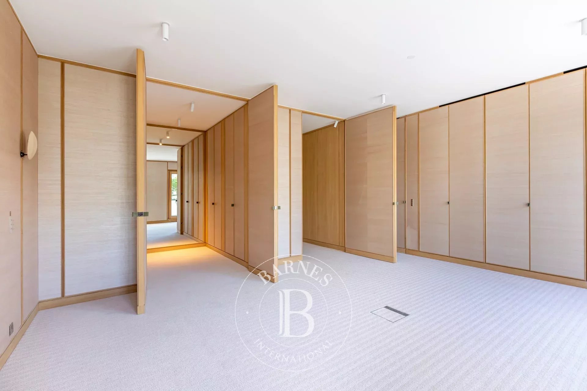 Daire Paris 8ème - picture 11