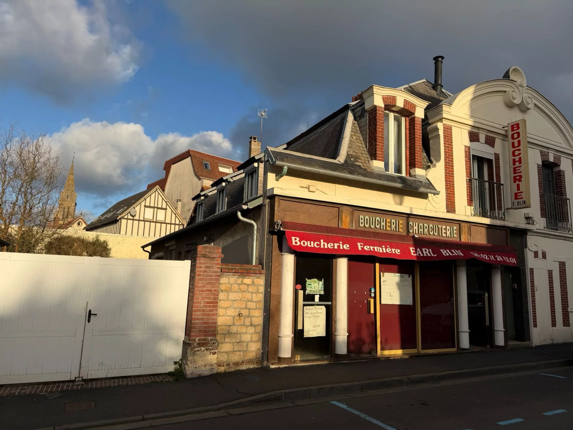 Agence immobilière de 