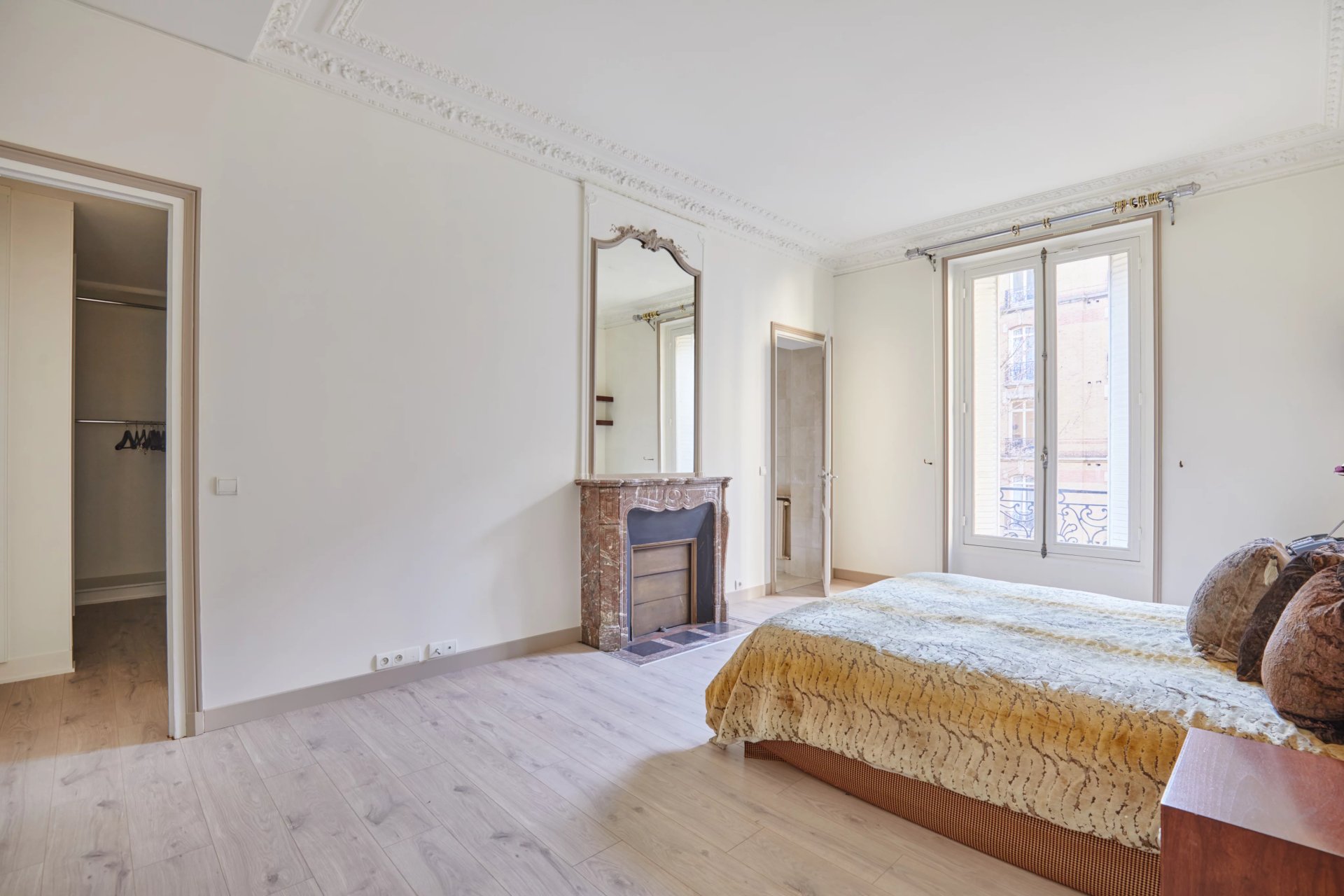 6 Bedroom Apartment/Flat's Image 10