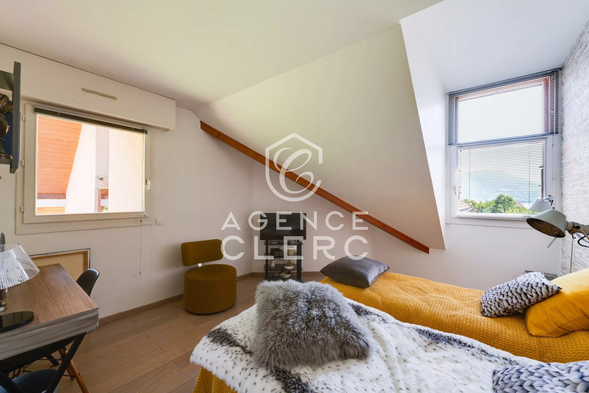 2 Bedroom Apartment/Flat's Image 7