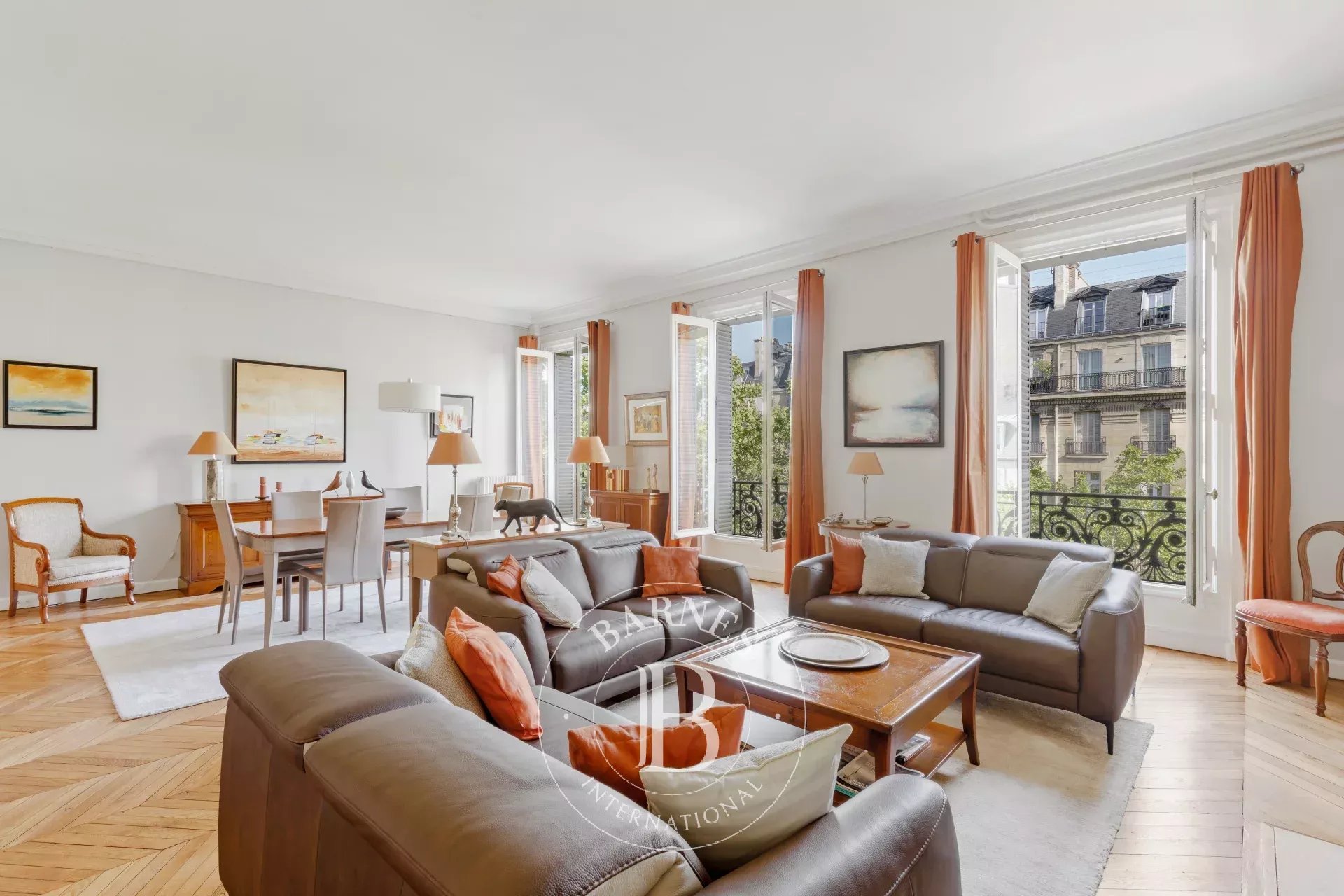 Appartement Paris 75008  -  ref 87123262 (picture 1)