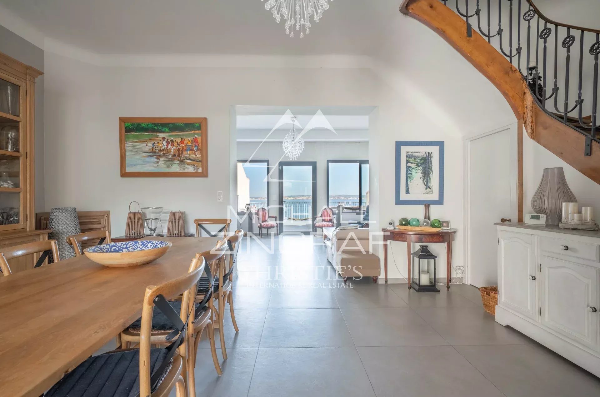 3 Bedroom Villa/Townhouse's Image 6