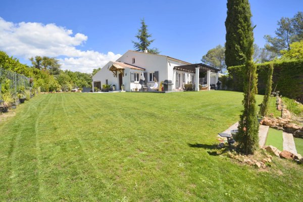 4-Bedroom Villa in Valbonne — photo 5