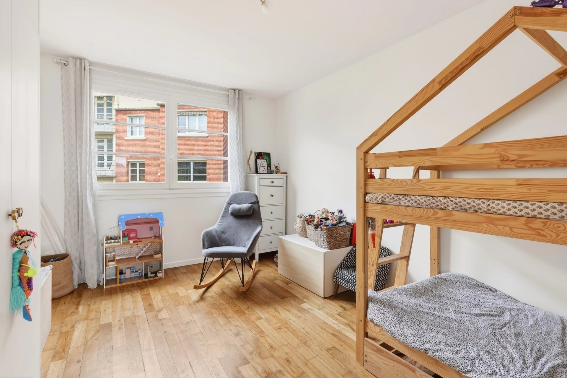 3 Bedroom Apartment/Flat's Image 7