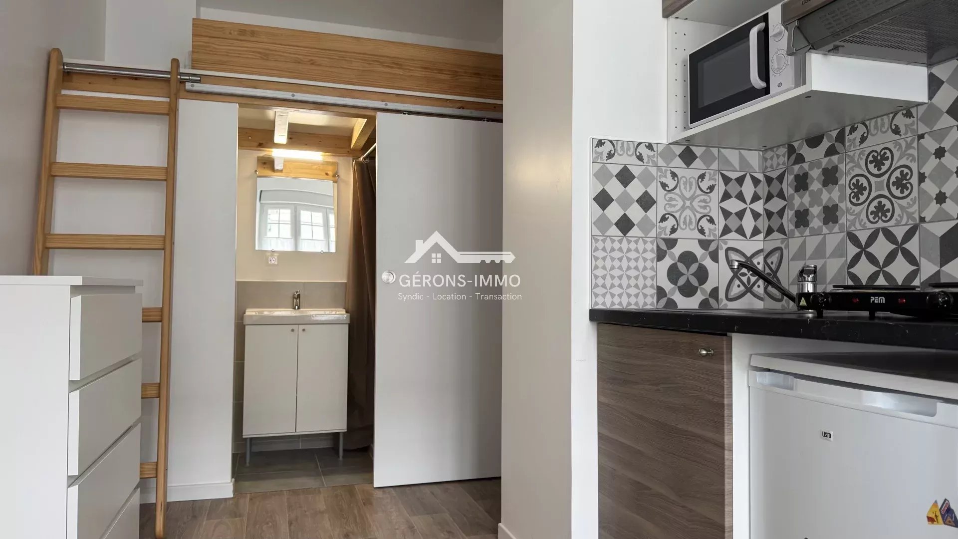 Location: Appartement STUDIO – Nantes, Rond-point de Vannes - Photo 2